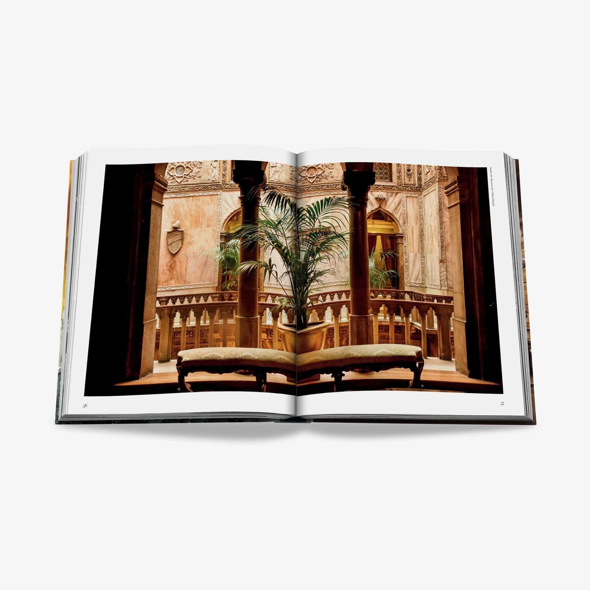 ASSOULINE Libro Italian Chic 24.8 x 3.5 x H 32.9 CM 9781614286806