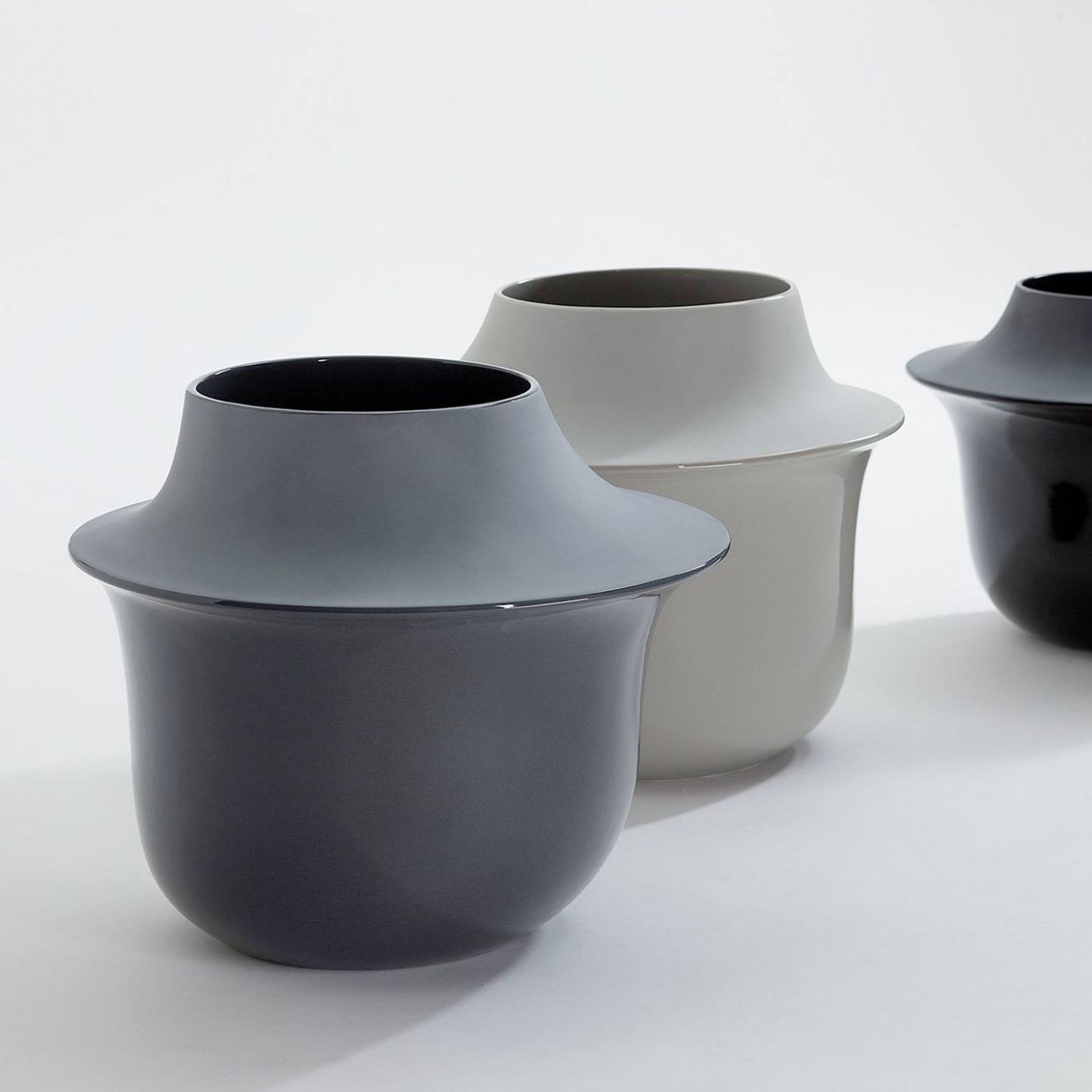 BOSA Vaso Isole Grigio Fumo (Sam Baron) 35 CM - H 32 CM SB/146