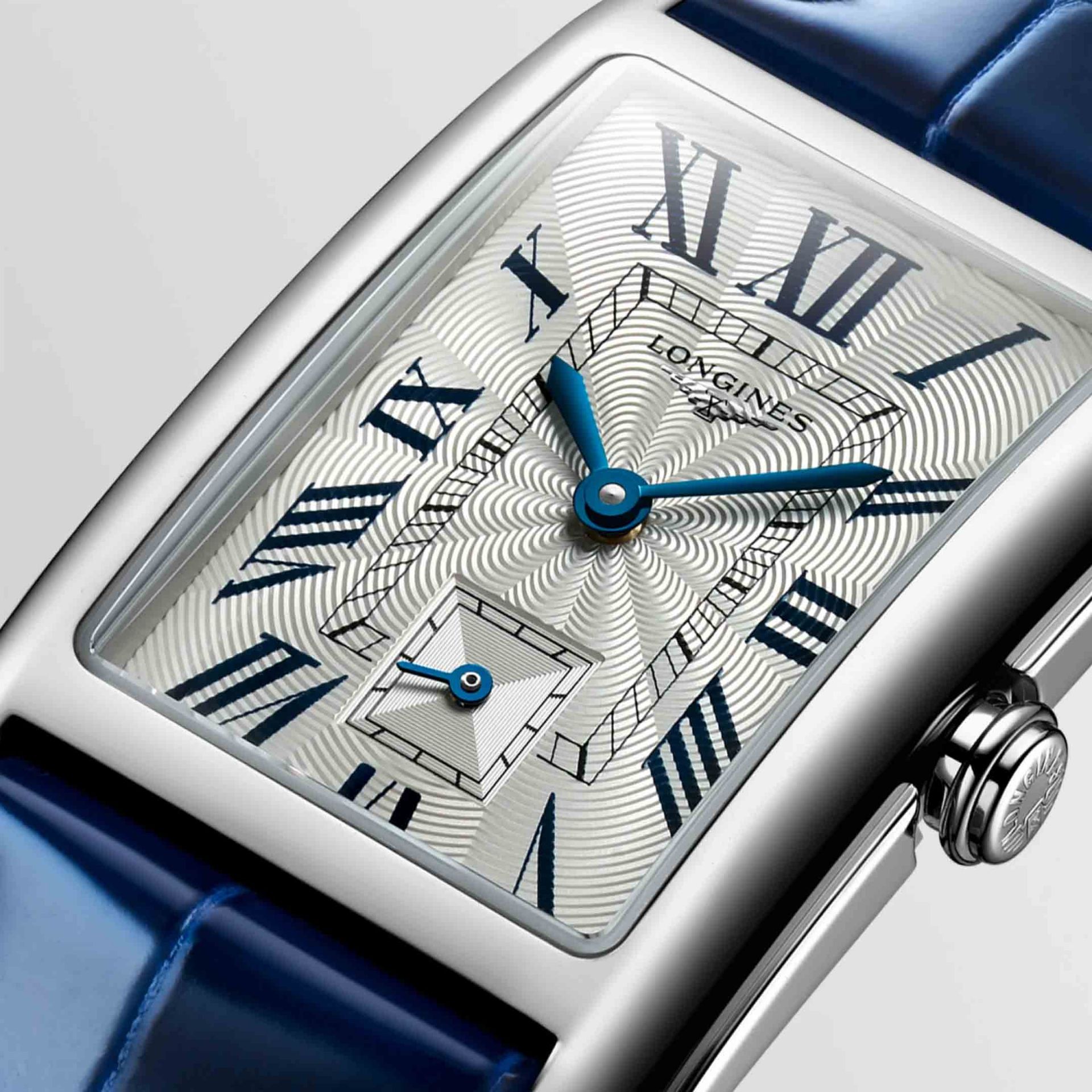 LONGINES Dolcevita 23,3x37mm L5.512.4.71.7