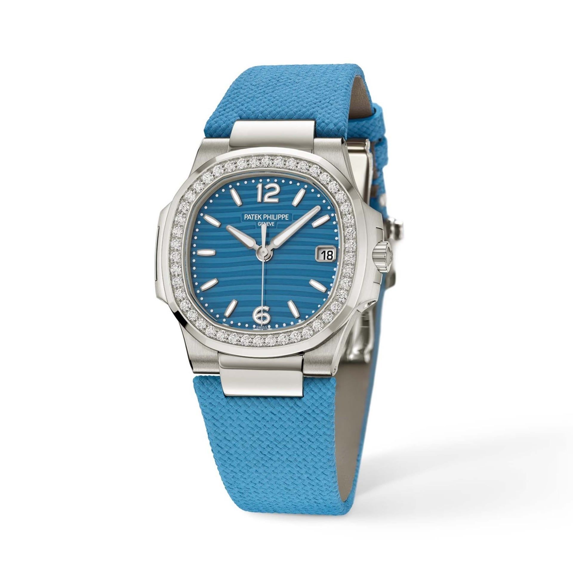 PATEK PHILIPPE Nautilus 32 MM 7010G-013