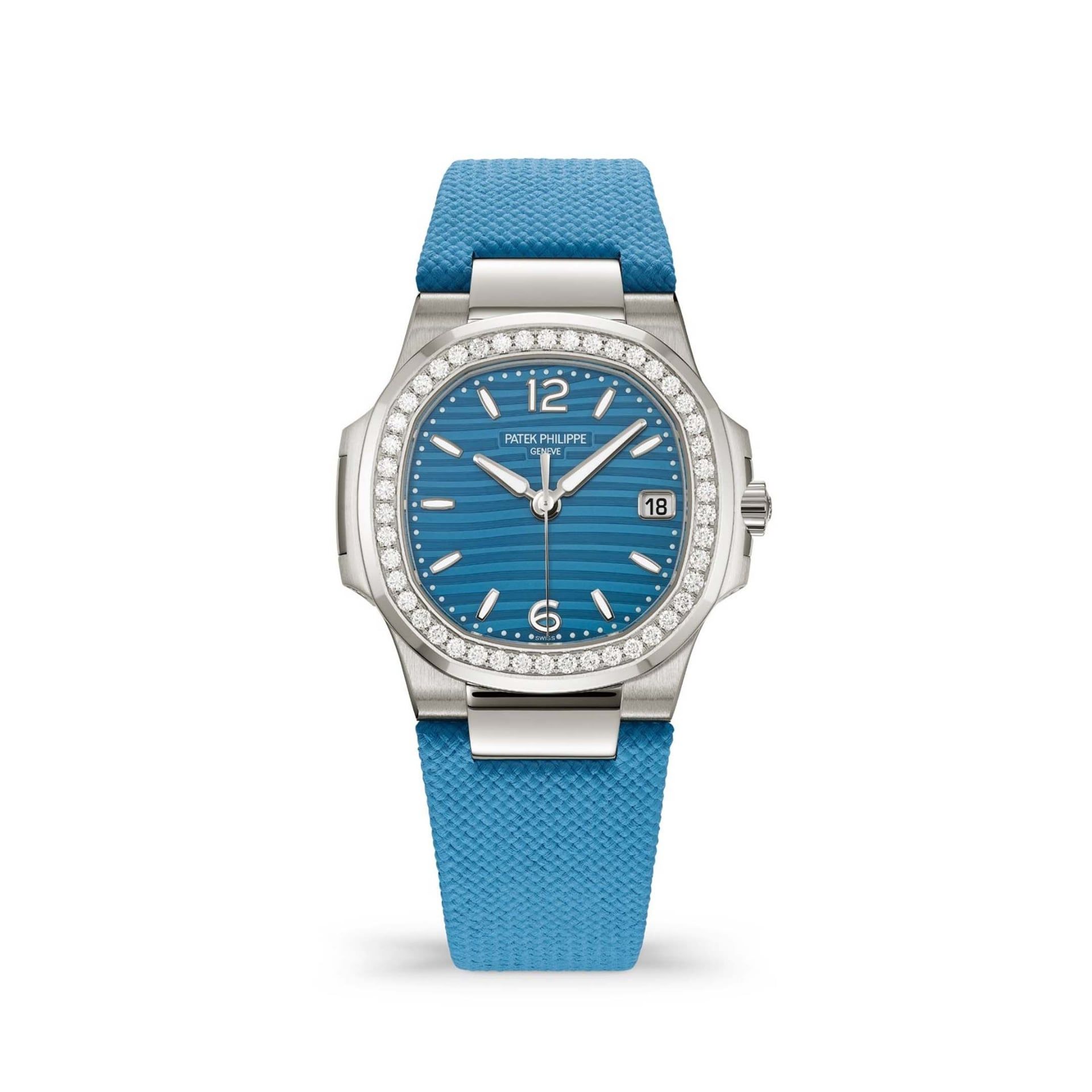 PATEK PHILIPPE Nautilus 32 MM 7010G-013