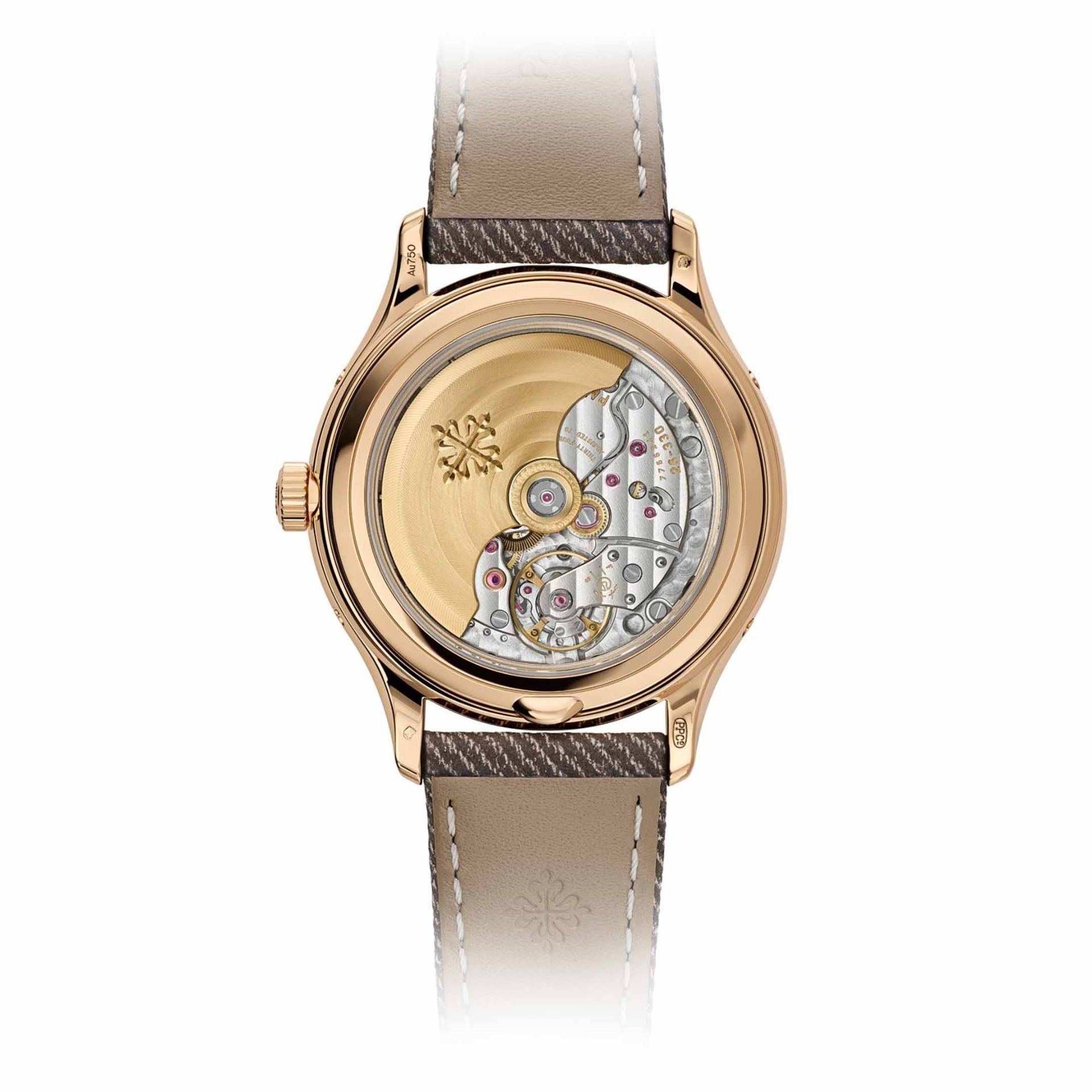 PATEK PHILIPPE Complicazioni Calendario Annuale 38 MM 4946R-001