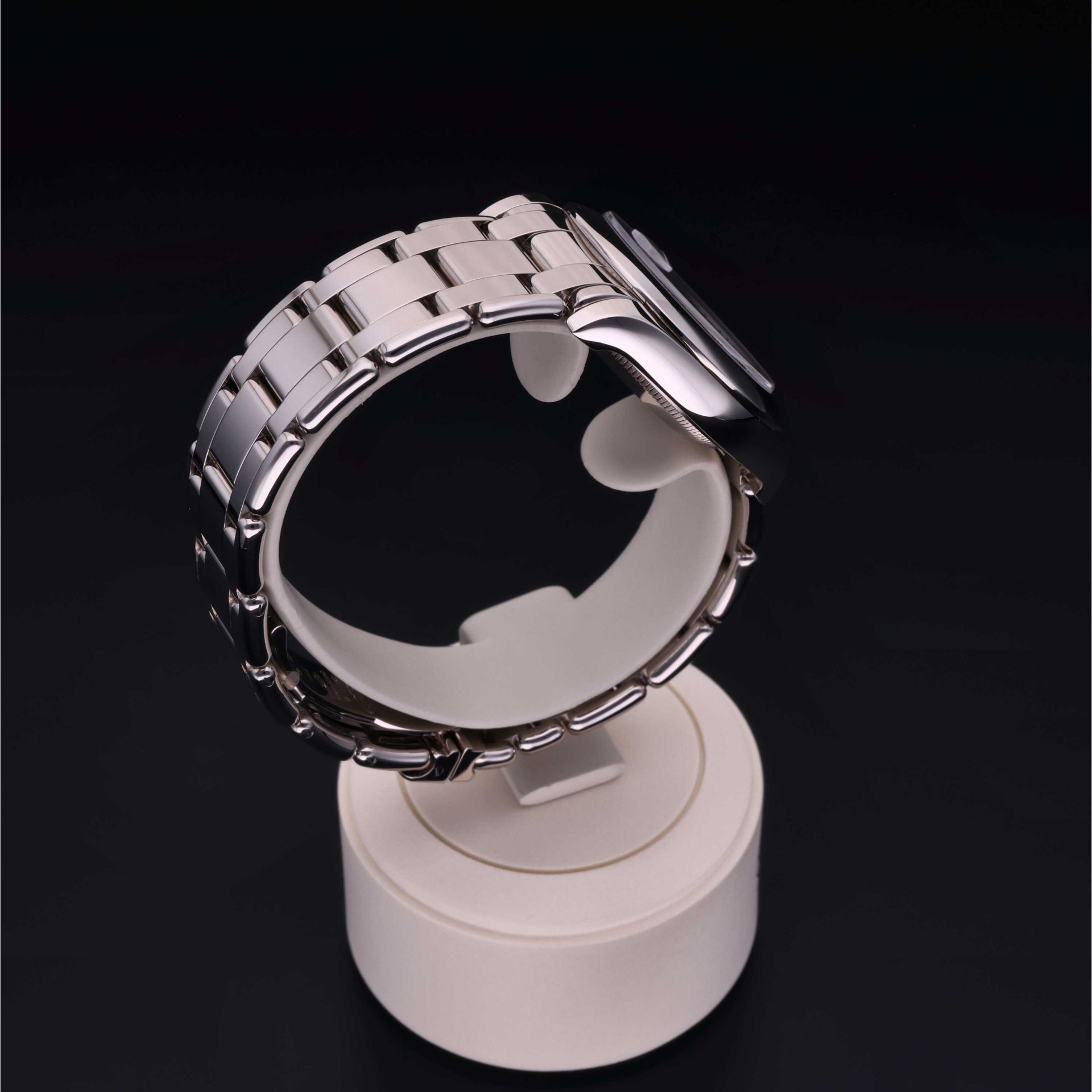 Rolex Oyster Perpetual Pearlmaster 34 34 mm 81209