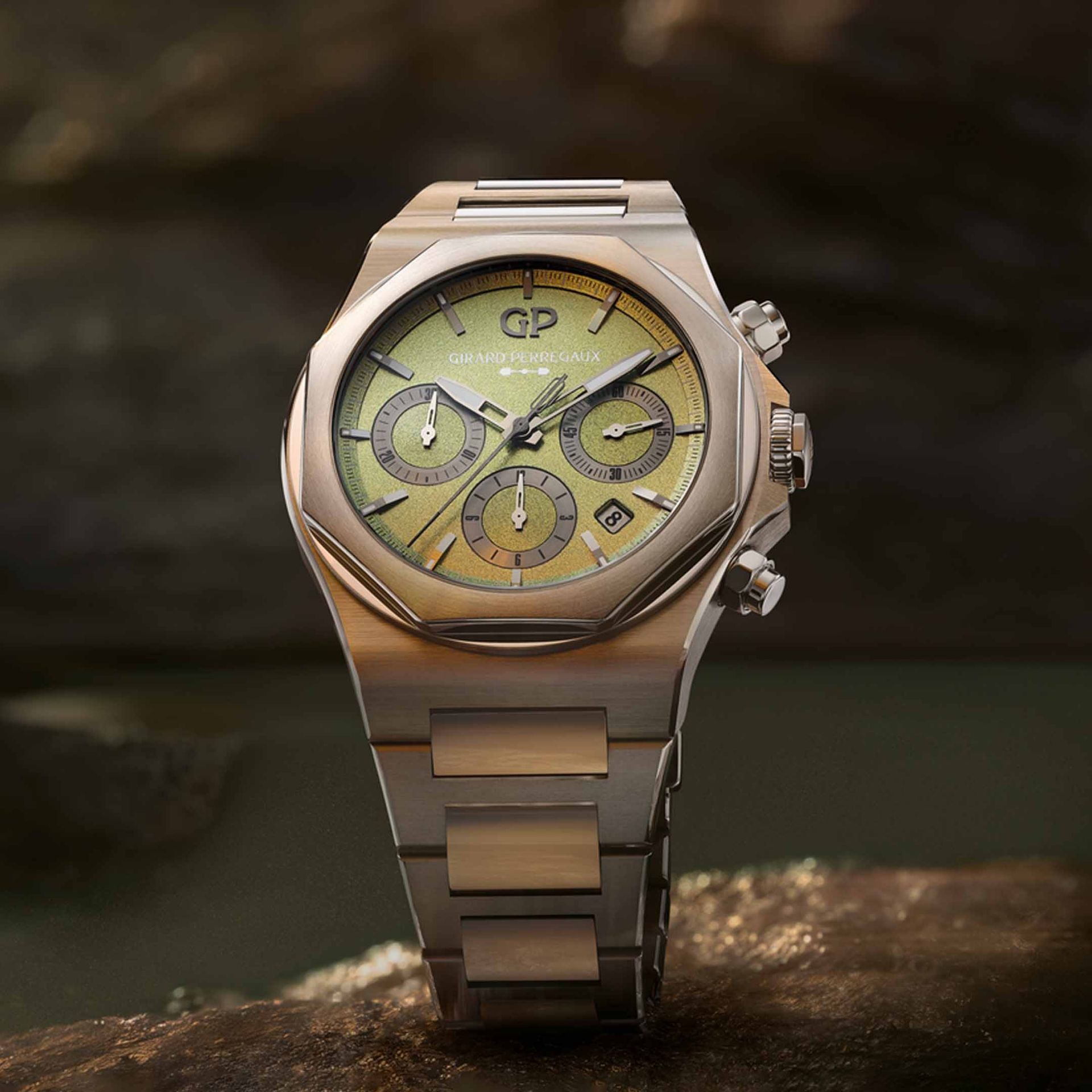 GIRARD PERREGAUX Laureato Chronograph Aston Martin Edition 42 MM 81020-21-3398-1CM