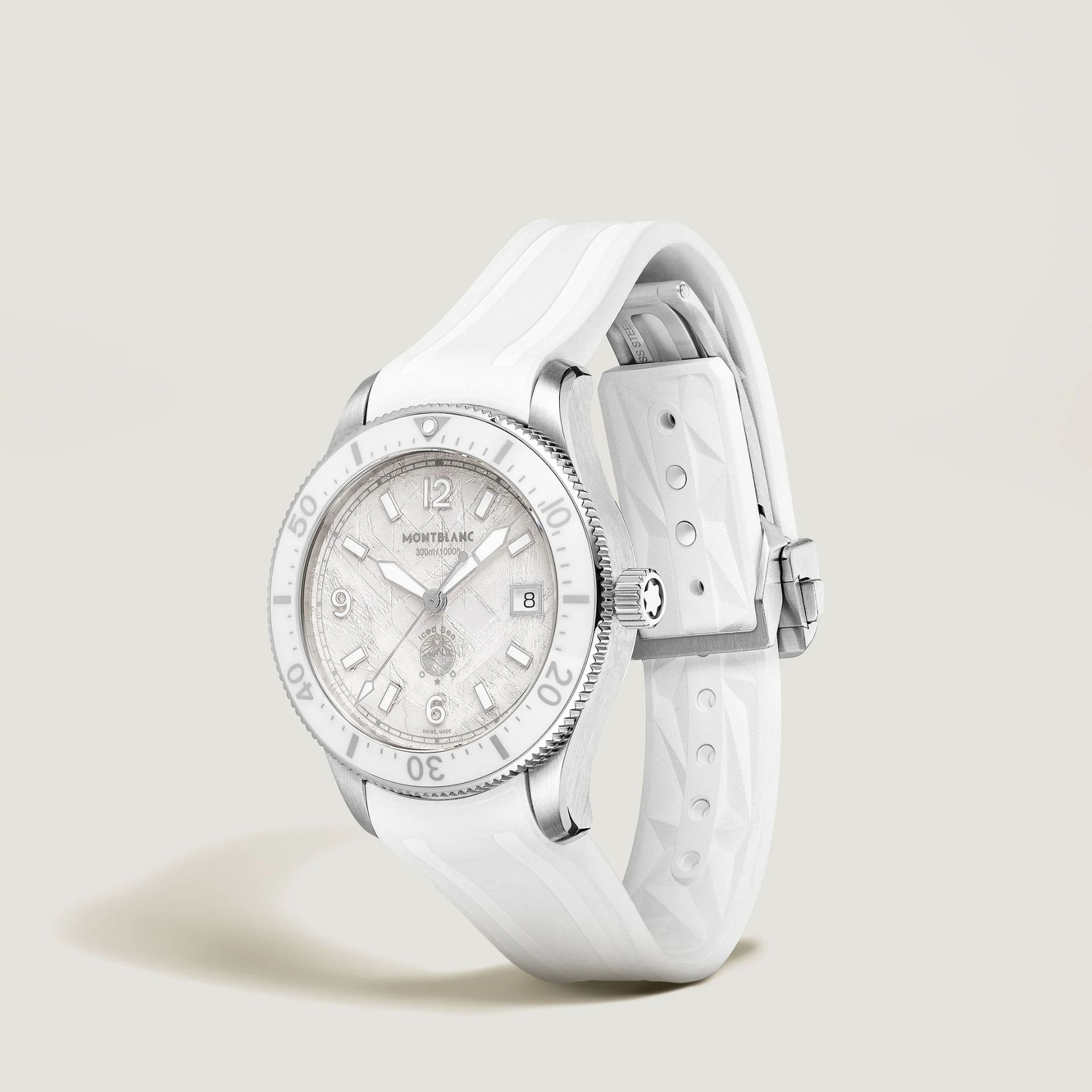 MONTBLANC Iced Sea Automatic Date 0 Oxygen 38 MM 134025