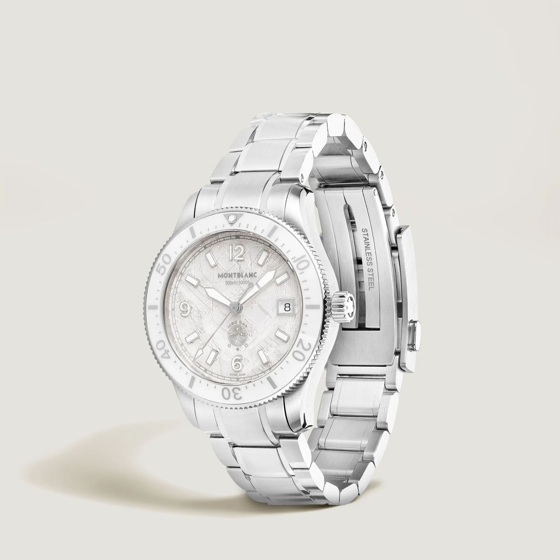 MONTBLANC Iced Sea Automatic Date 0 Oxygen 38 MM 134024