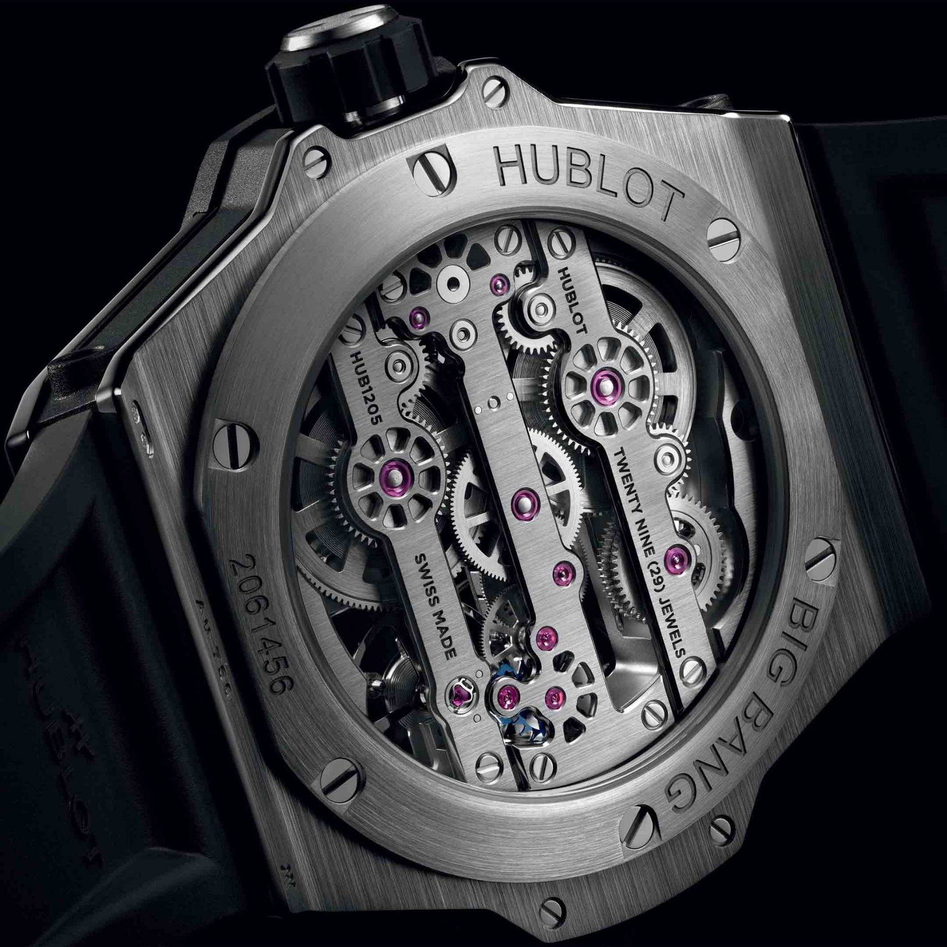 HUBLOT Big Bang MECA-10 Titanium 42 MM 444.NX.1170.RX