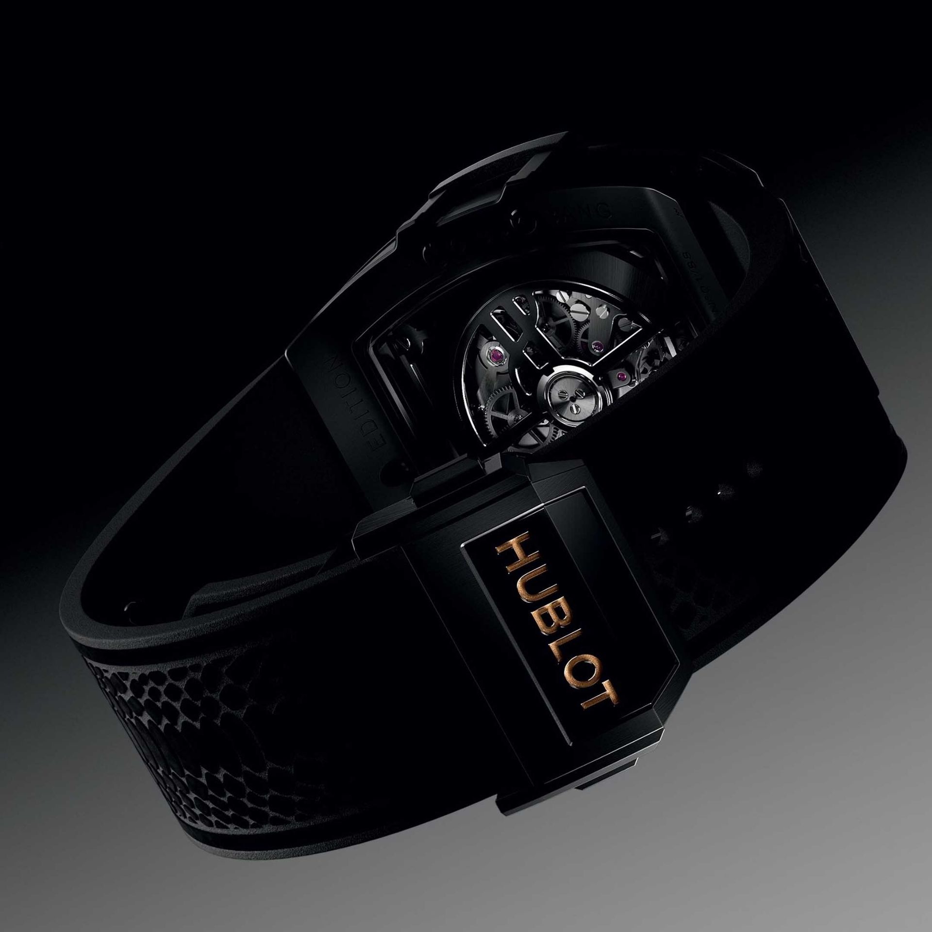 HUBLOT Spirit of Big Bang Year of the Snake 42 MM 642.CI.0180.RX.CNY25