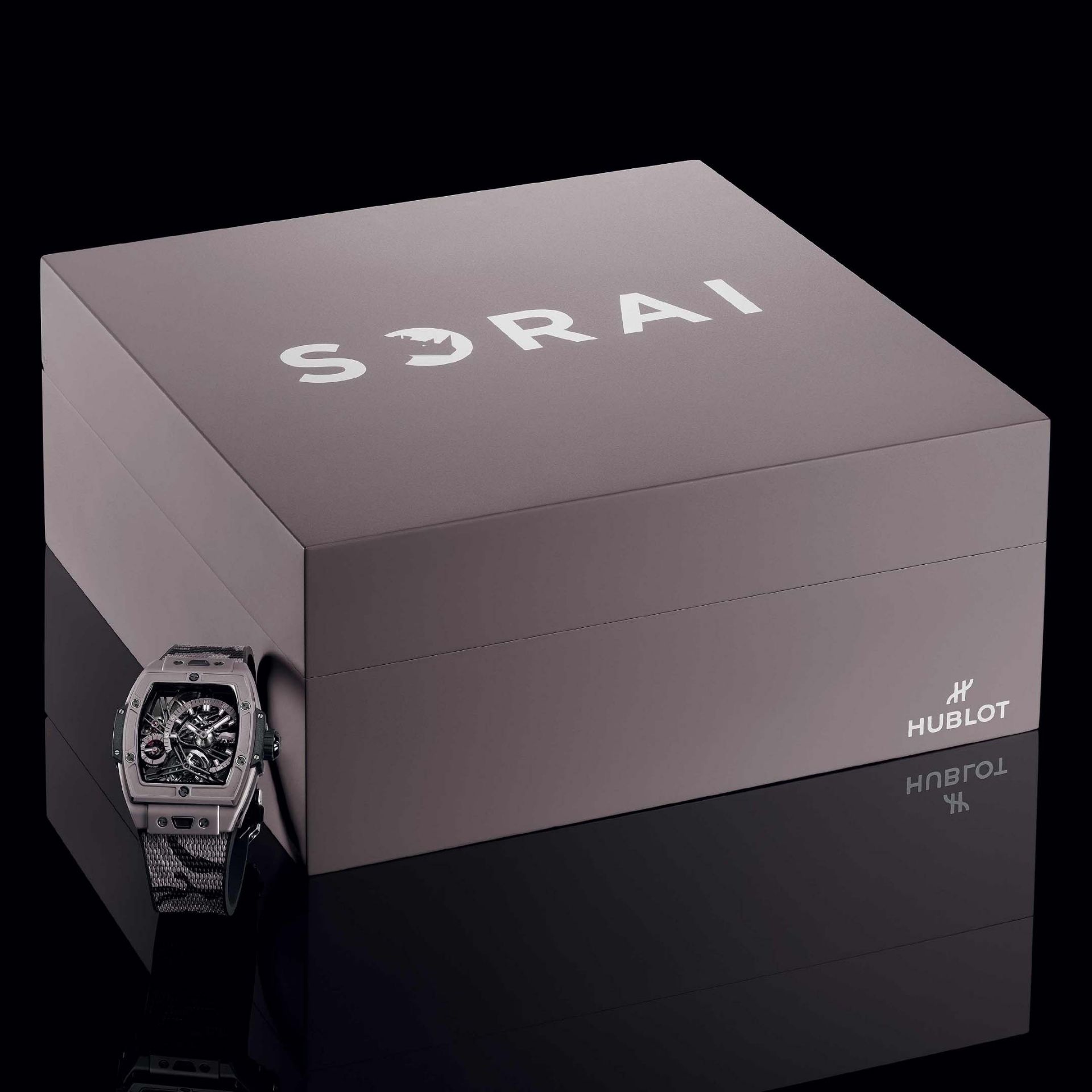 HUBLOT Spirit of Big Bang Tourbillon Sorai 42 MM 645.FX.8020.NR.SOA24