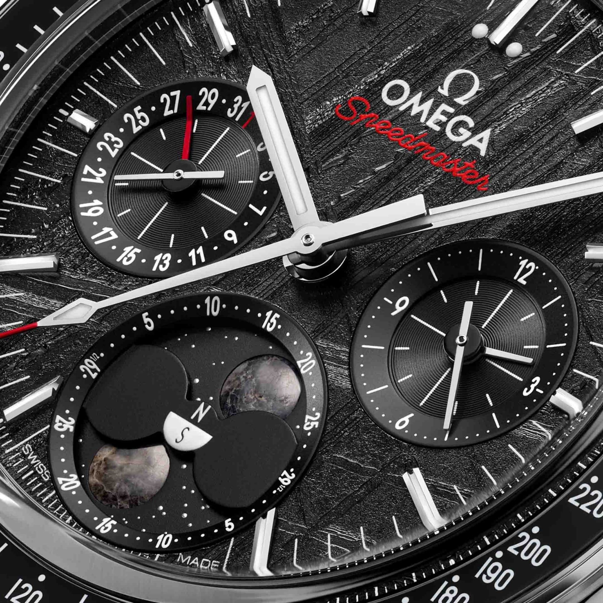 OMEGA Speedmaster Fasi Lunari 43 MM 304.30.43.52.01.001
