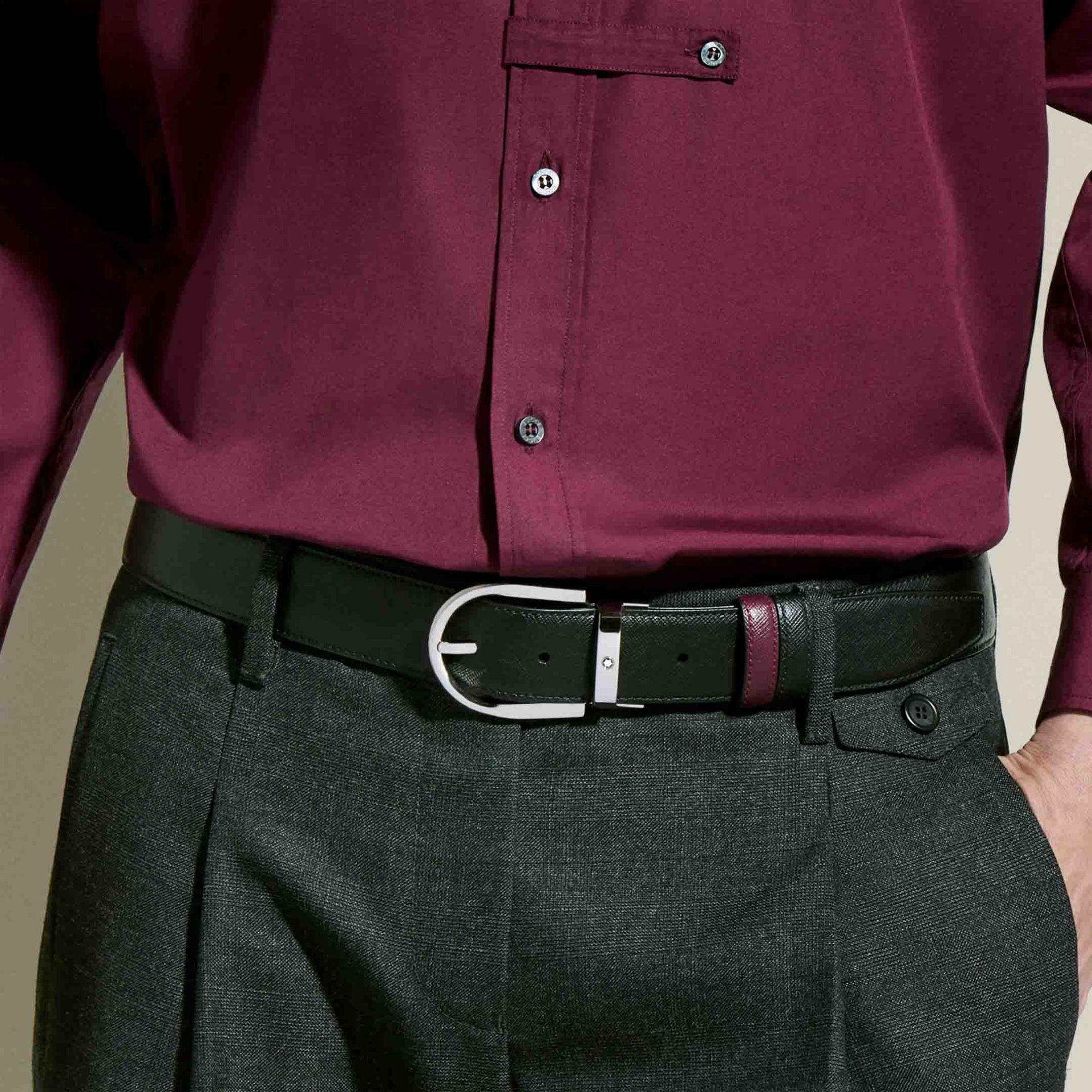 MONTBLANC Cintura Reversibile 35 Mm in Pelle Nera/Cassis con Fibbia a Ferro di Cavallo  199638
