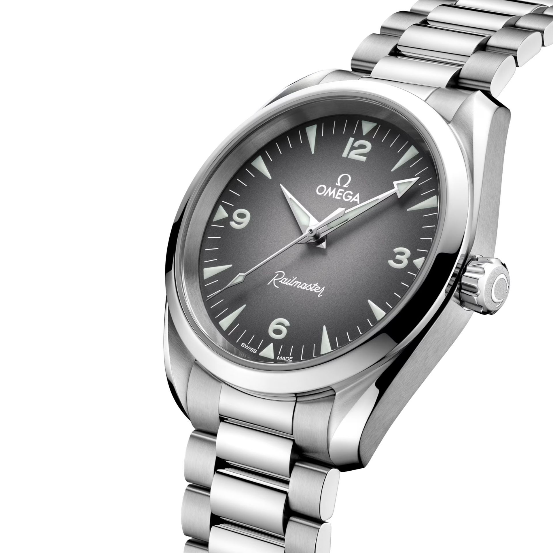 OMEGA Seamaster Railmaster 38 MM 235.10.38.20.06.001