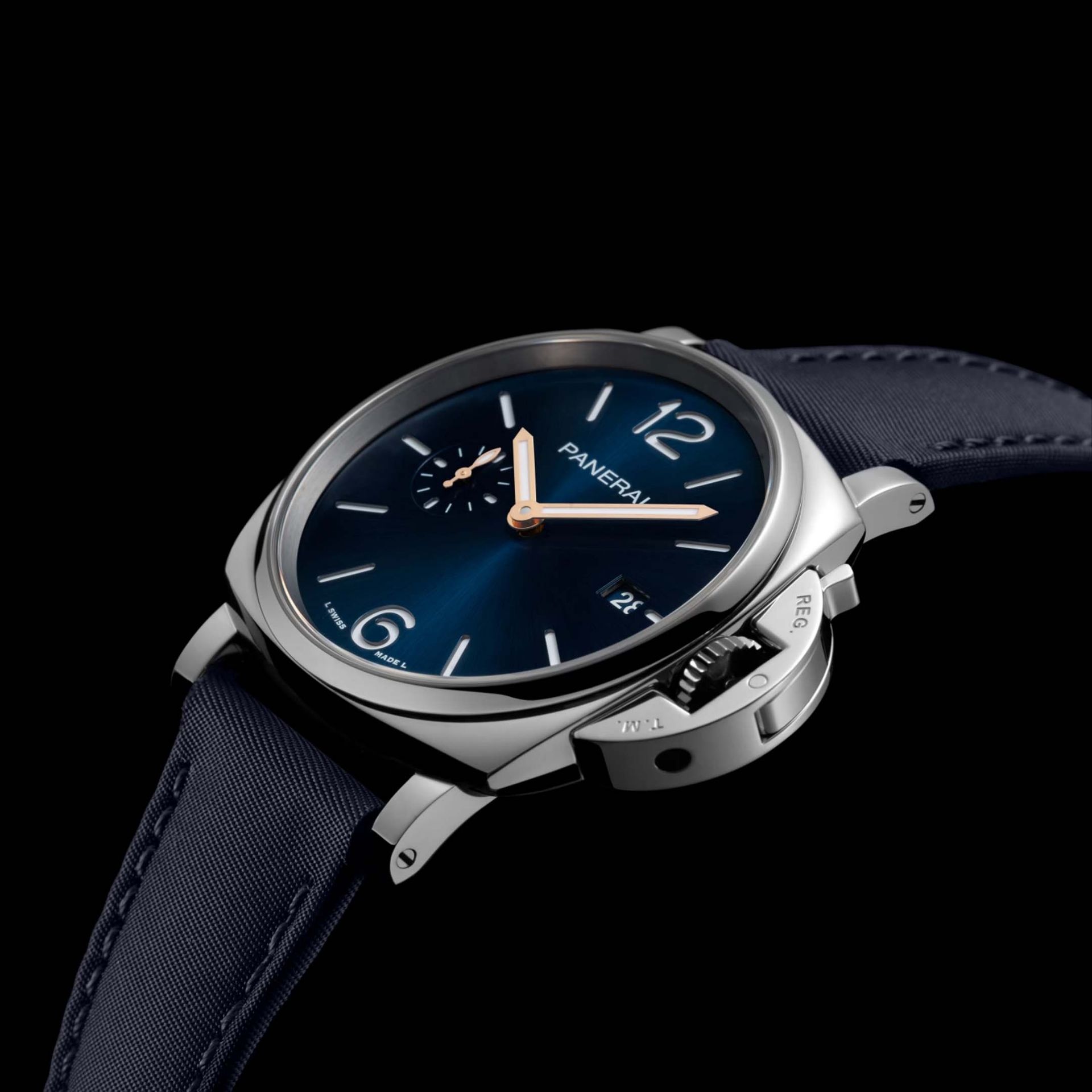 PANERAI Luminor Due Prada Re-Nylon 42 MM PAM01429