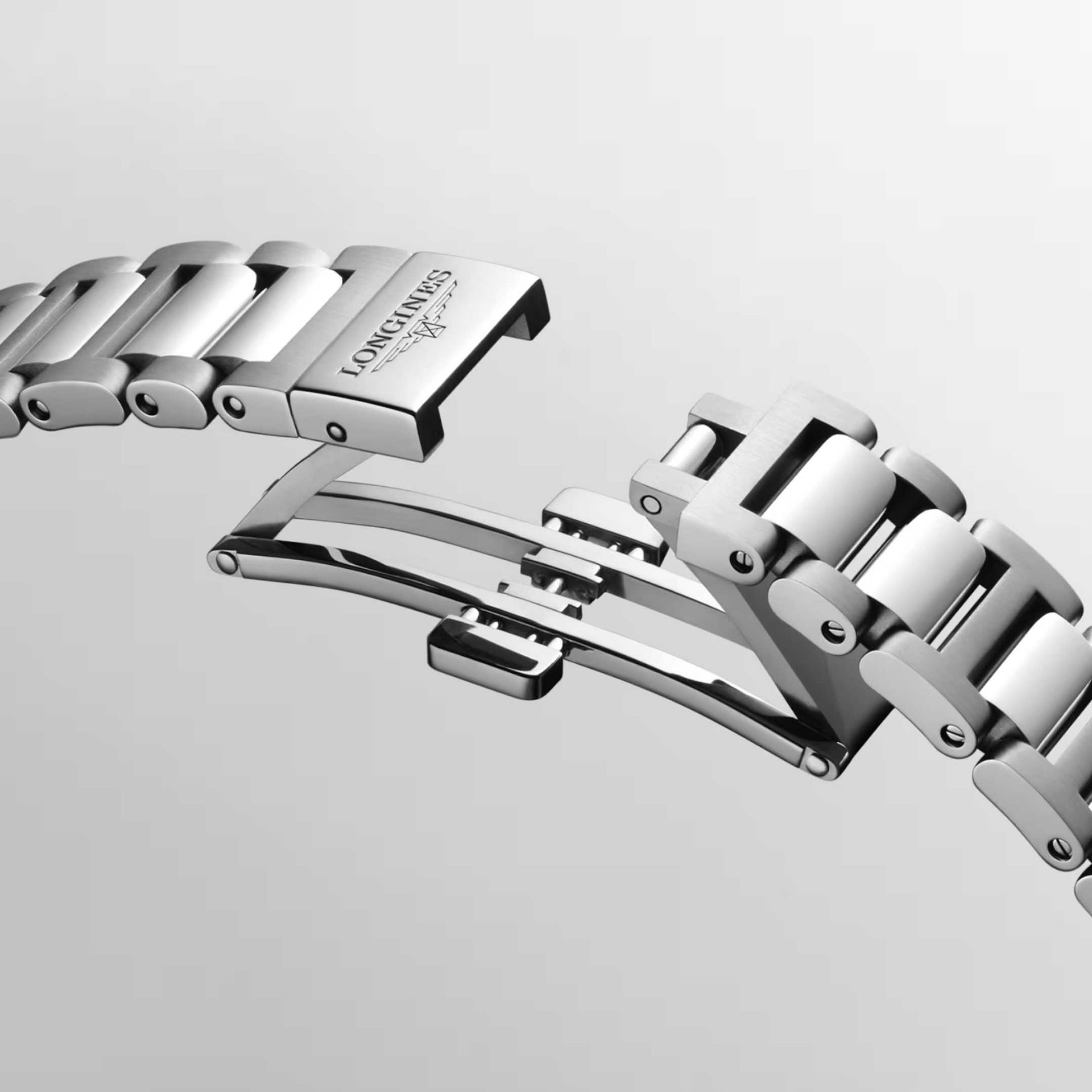 LONGINES Conquest 30 MM L3.320.5.87.6