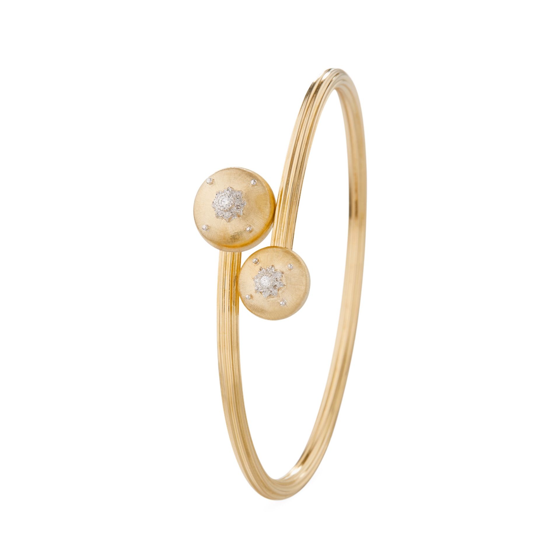 BUCCELLATI Bracciale Macri Classica in Oro Giallo e Bianco con Diamanti Rotondi  JAUBRA014968