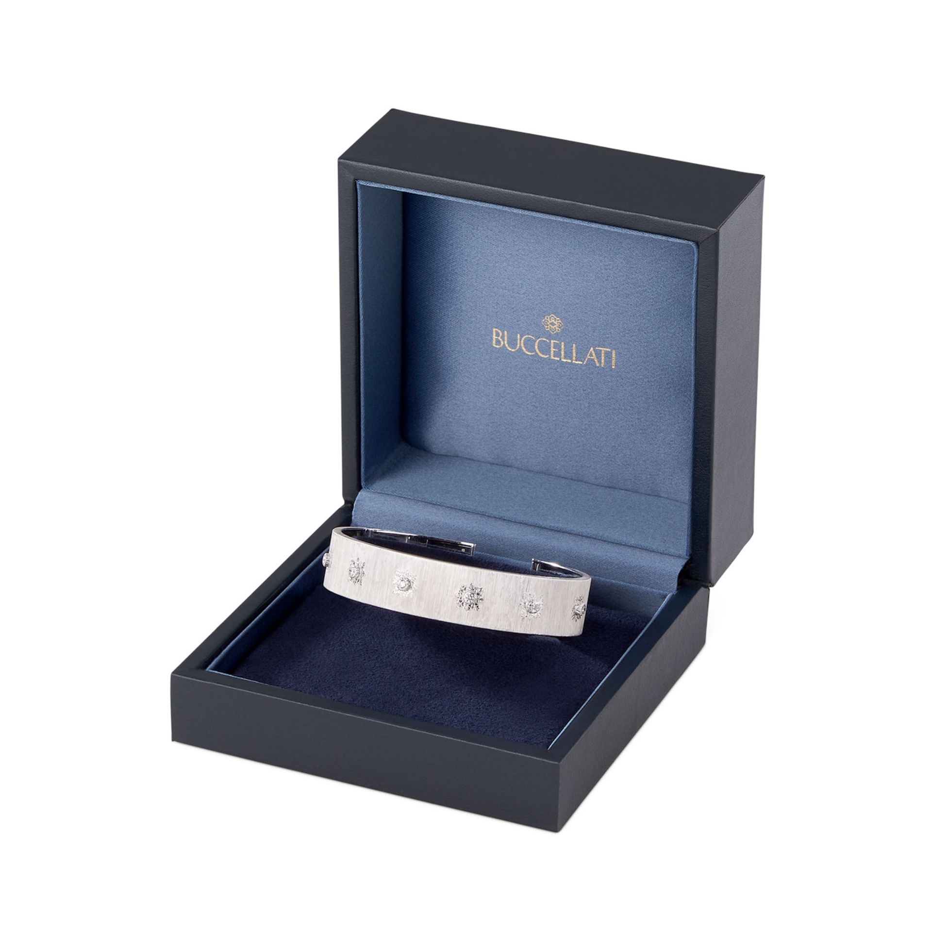BUCCELLATI Bracciale a Fascia Macri Classica in Oro Bianco con Diamanti Rotondi  JAUBRA007607