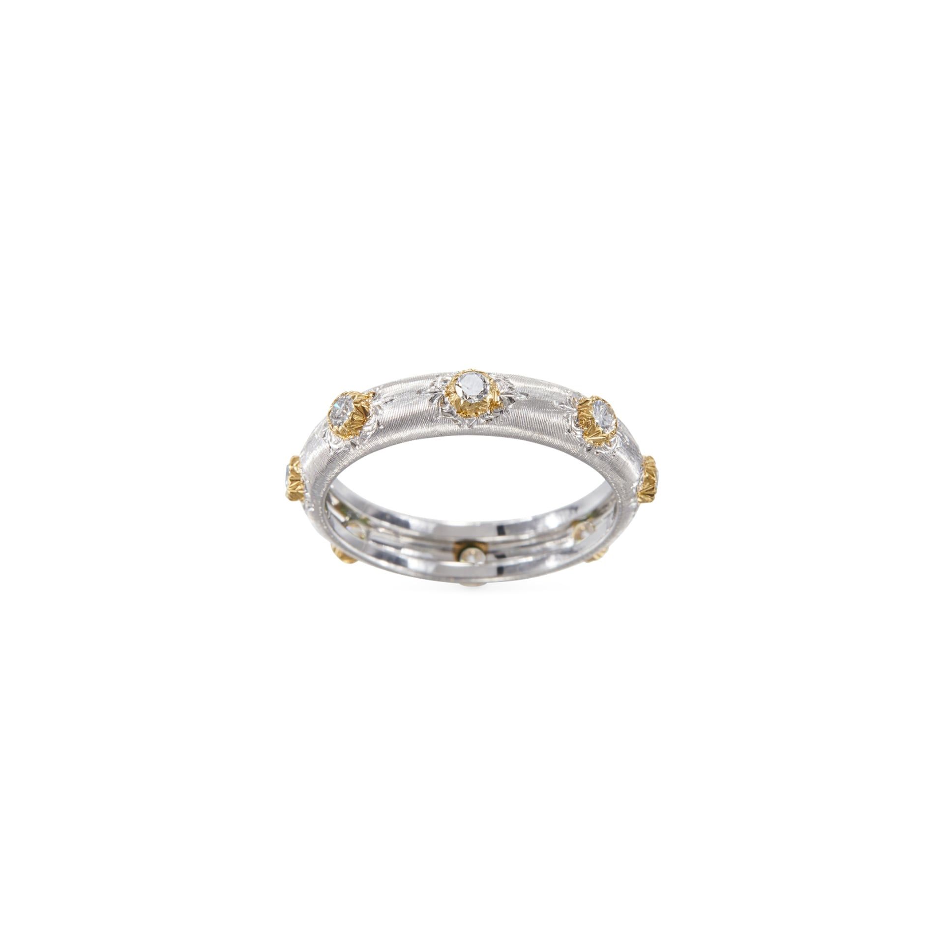BUCCELLATI Anello Eternelle Macri Positano in Oro Bianco e Giallo con Diamanti  JAUETE012421