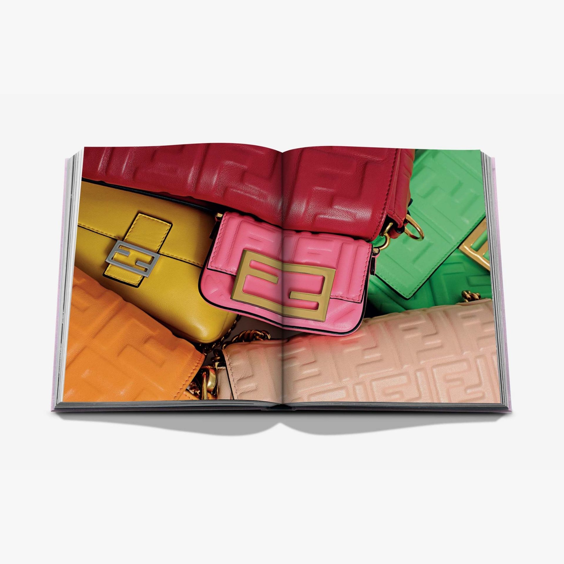 ASSOULINE Libro Fashionphile: The Book of Iconic Bags 25 x 4 x H 33 CM 9781649804815