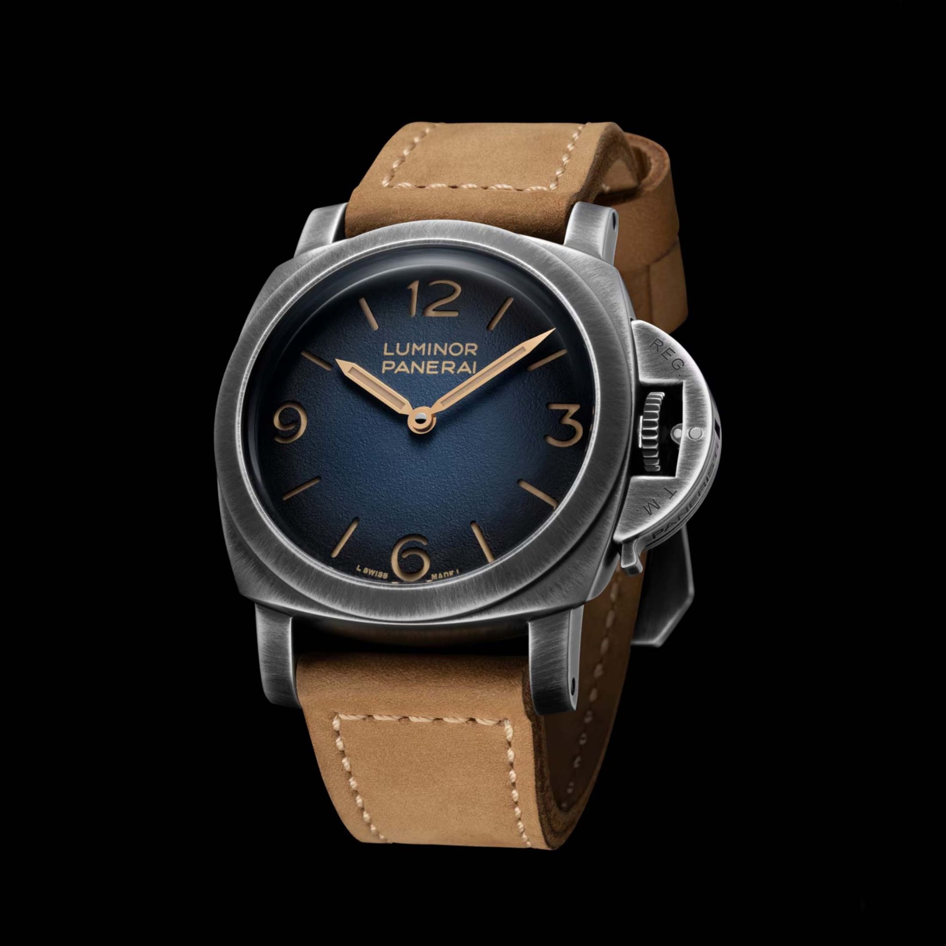 PANERAI Luminor Venticinque 44 MM PAM02025