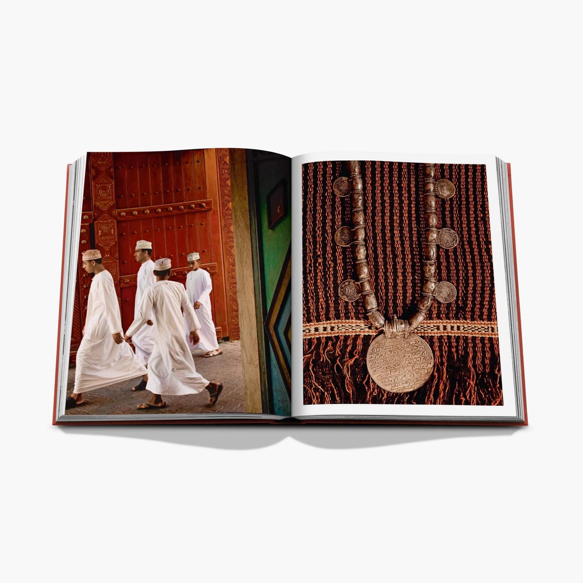 ASSOULINE Libro Oman Odyssey 25 x 4 x H 33 CM 9781649805867