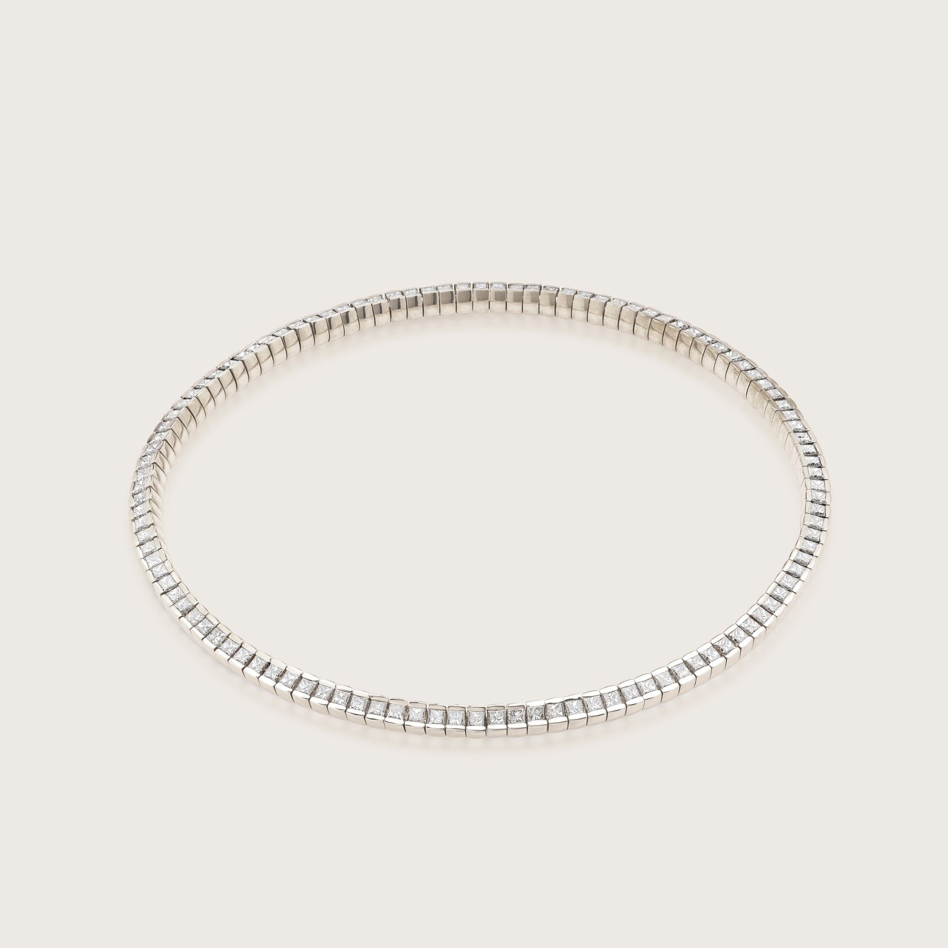 ASTRUA Collana Petali, Oro Bianco, Diamanti  PE69DBP.3