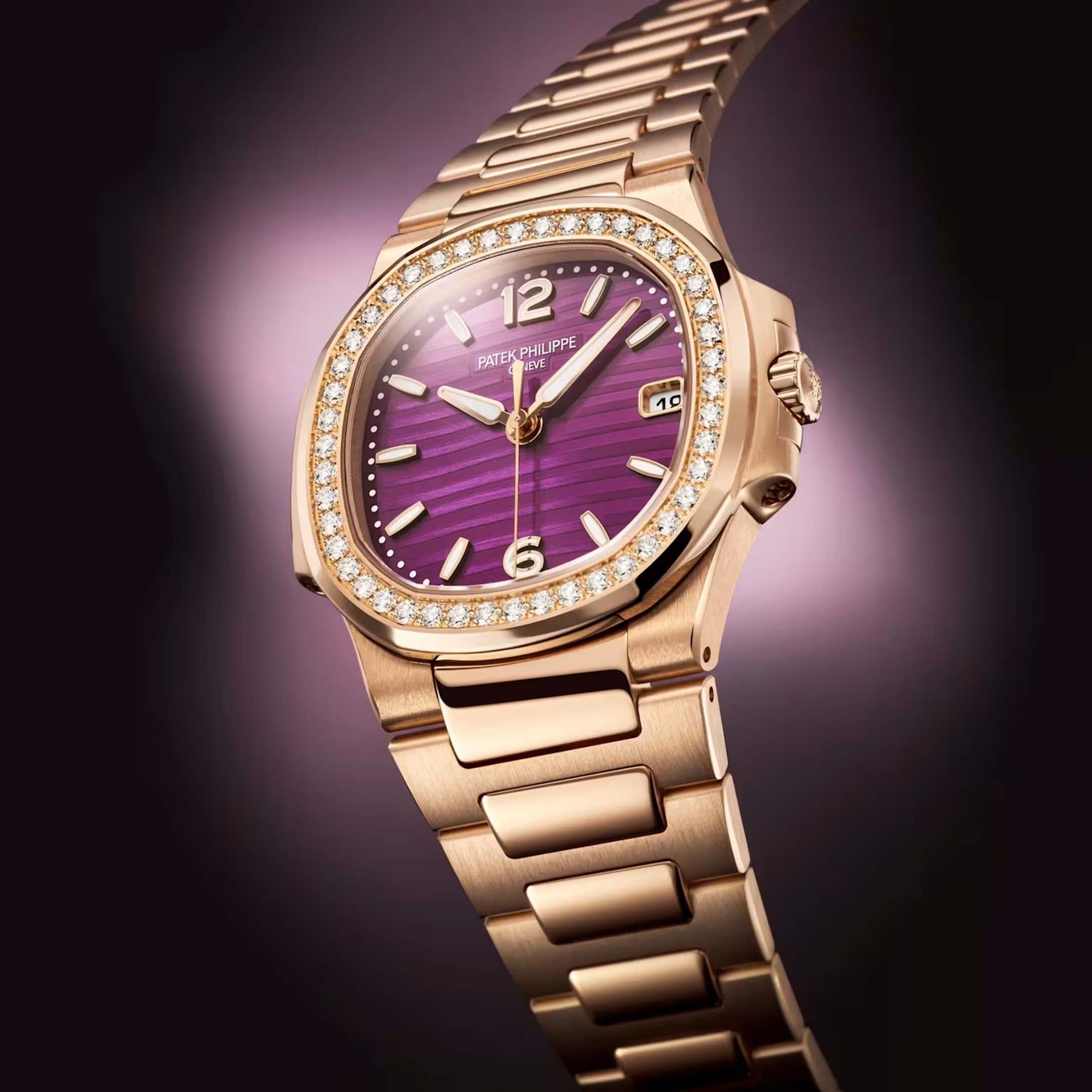 PATEK PHILIPPE Nautilus 32 MM 7010/1R-013