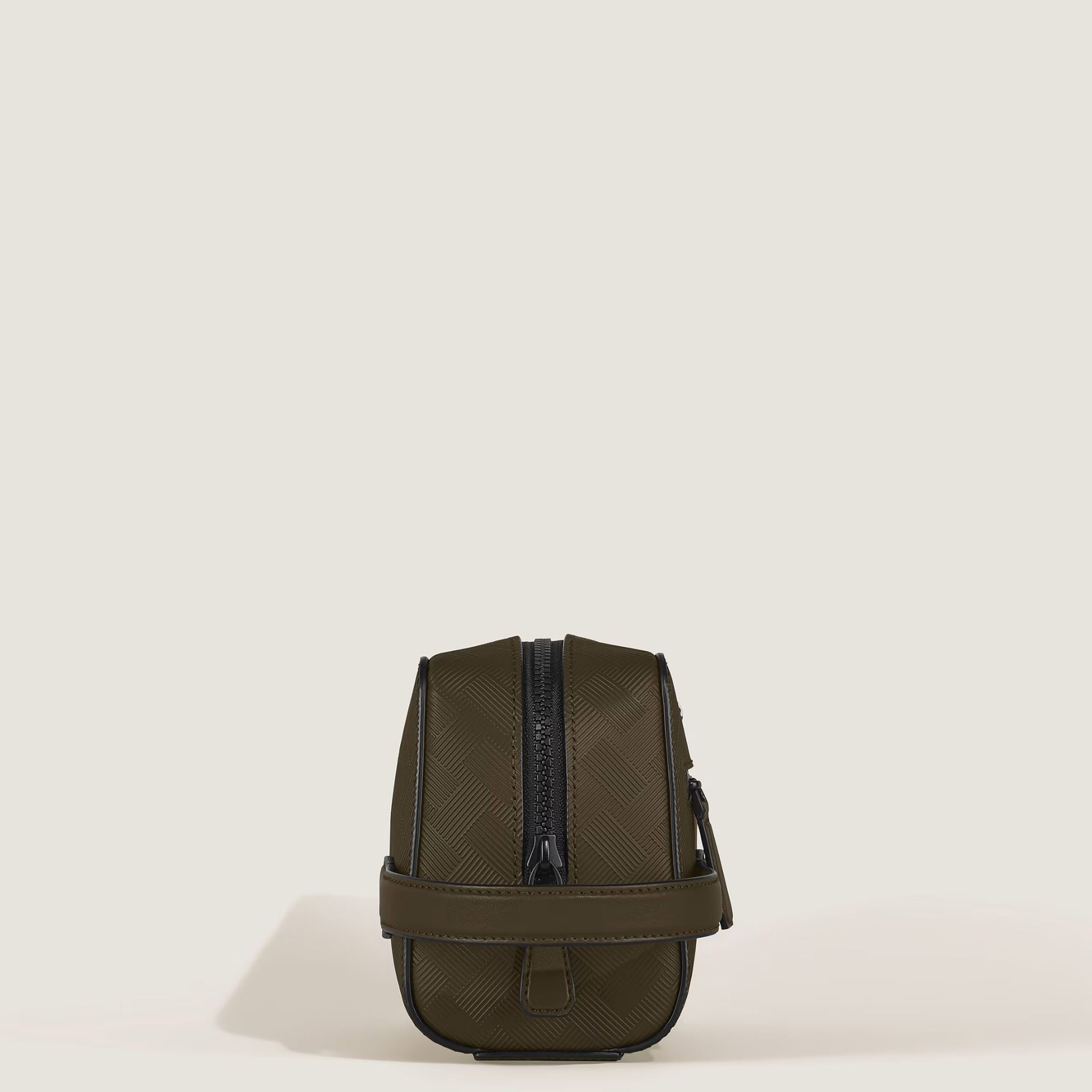 Montblanc Trousse da Toilette in Pelle Extreme  221608