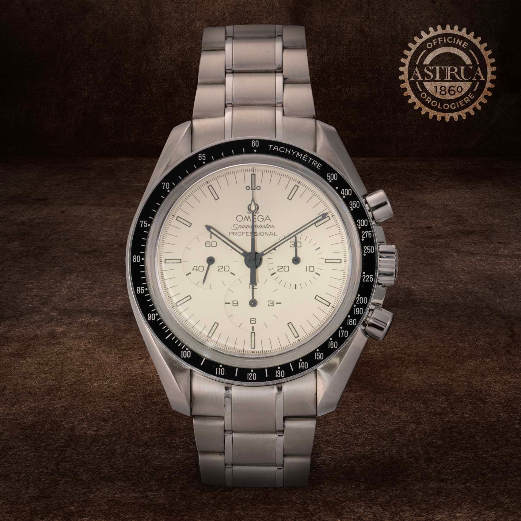 OMEGA Speedmaster Moonwatch 42 MM 35932000