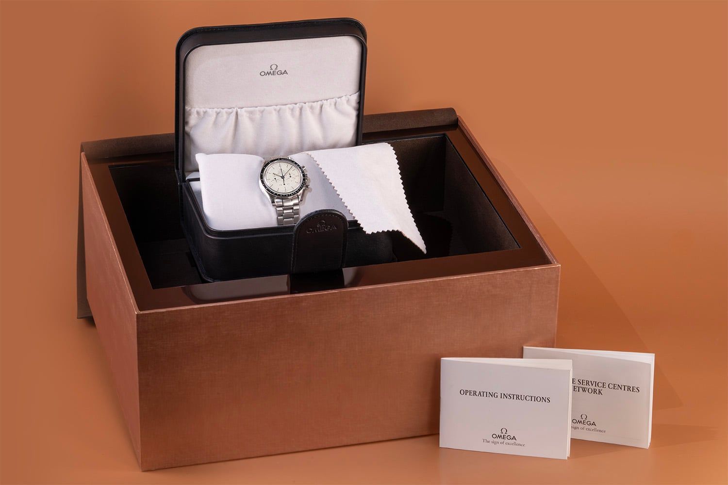 OMEGA Speedmaster Moonwatch 42 MM 35932000