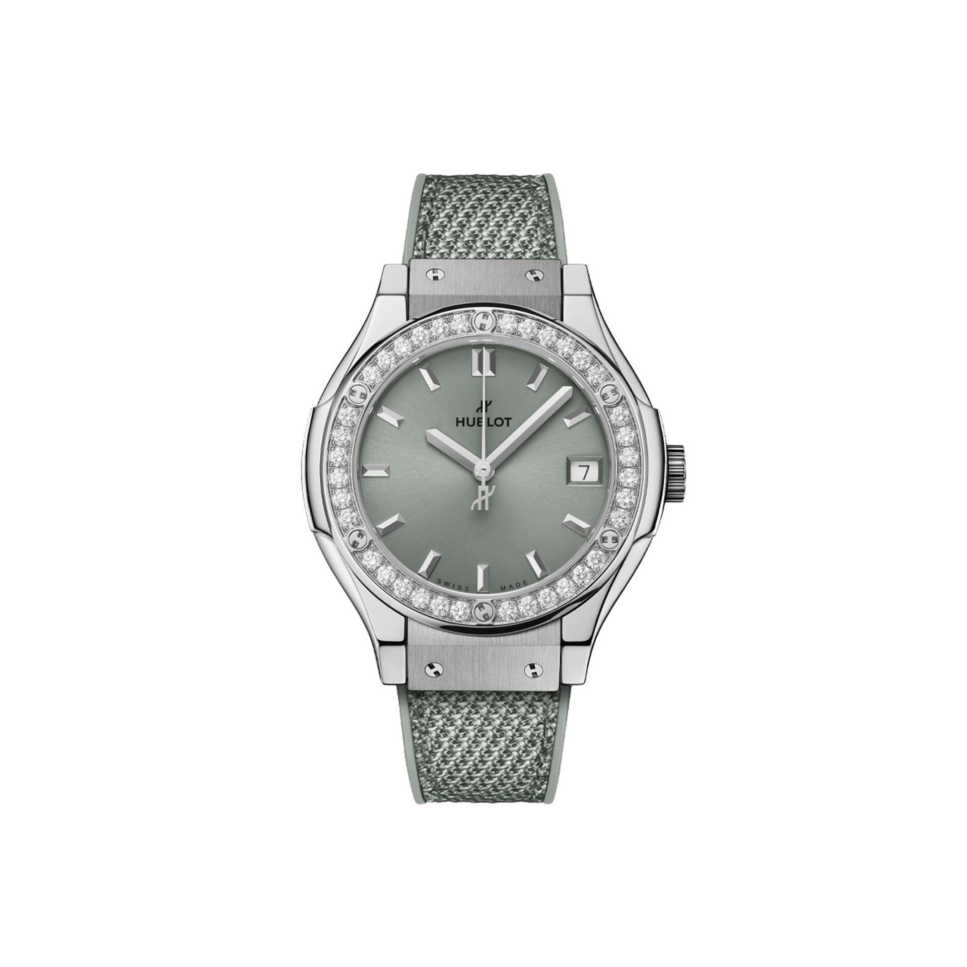 HUBLOT Classic Fusion Titanium Sage Green Diamonds 33 MM 581.NX.891G.NR.1104