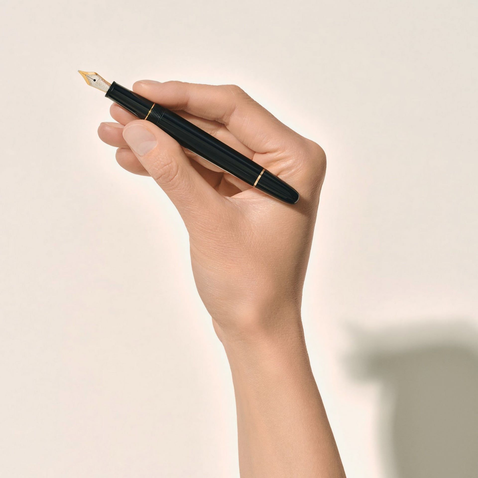MONTBLANC Stilografica Meisterstück Placcata in Oro Classique  132464