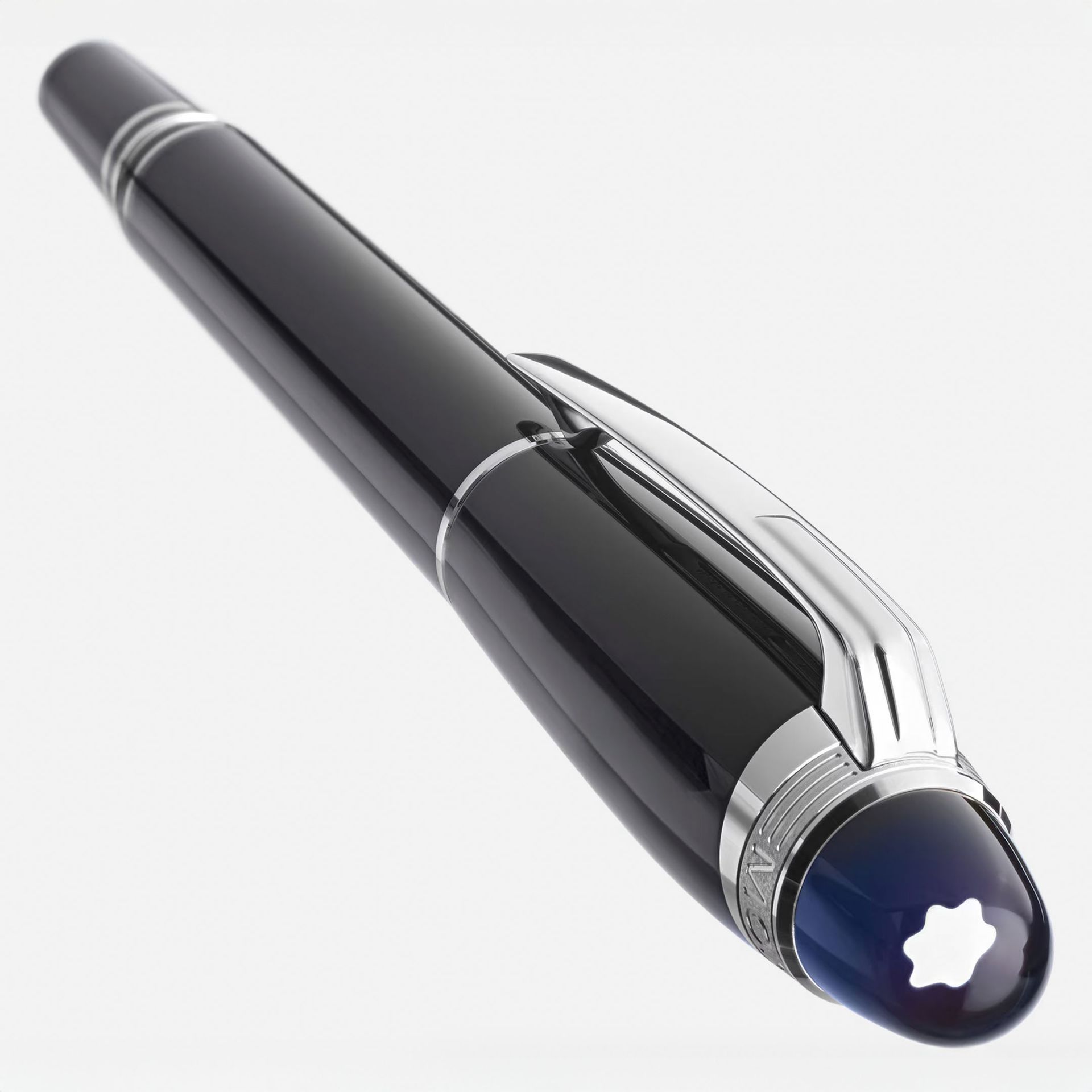 MONTBLANC Stilografica StarWalker Precious Resin con Converter a Stantuffo  132533