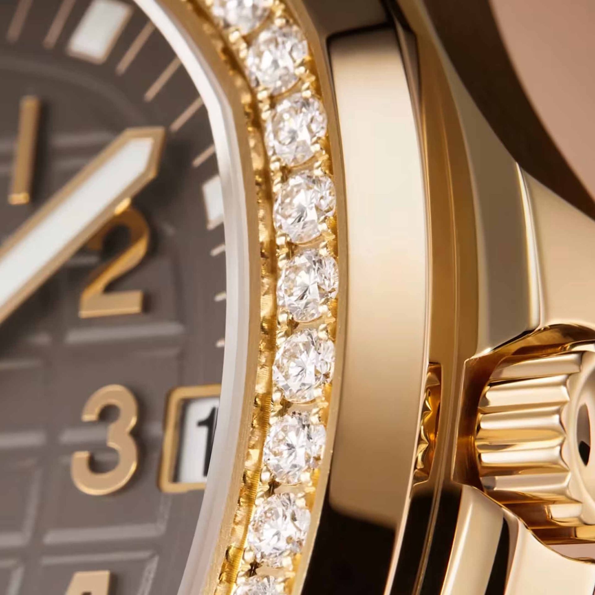 PATEK PHILIPPE Aquanaut 38.8 MM 5268/200R-010