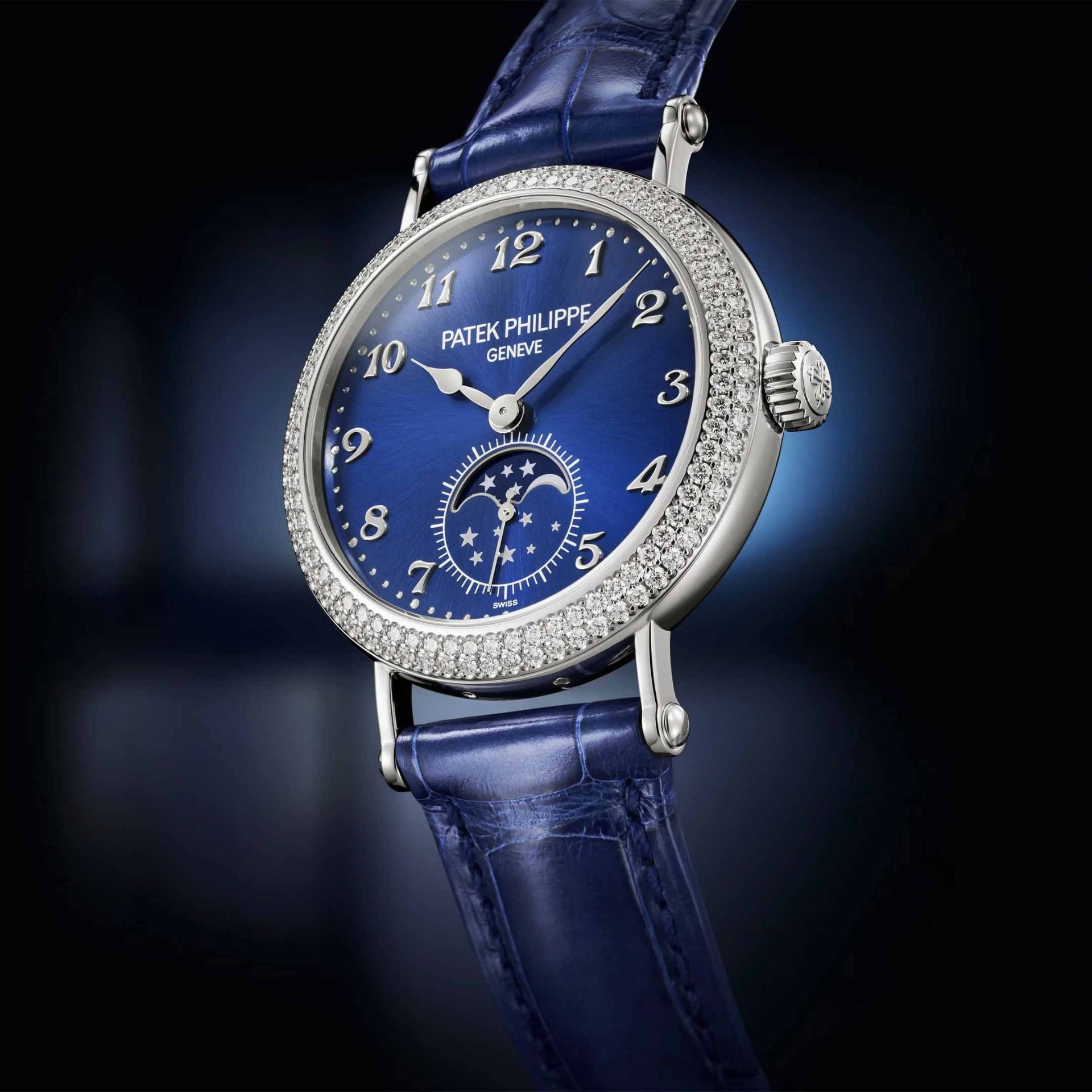 PATEK PHILIPPE Complicazioni "Fasi Lunari" 33 MM 7121/200G-001
