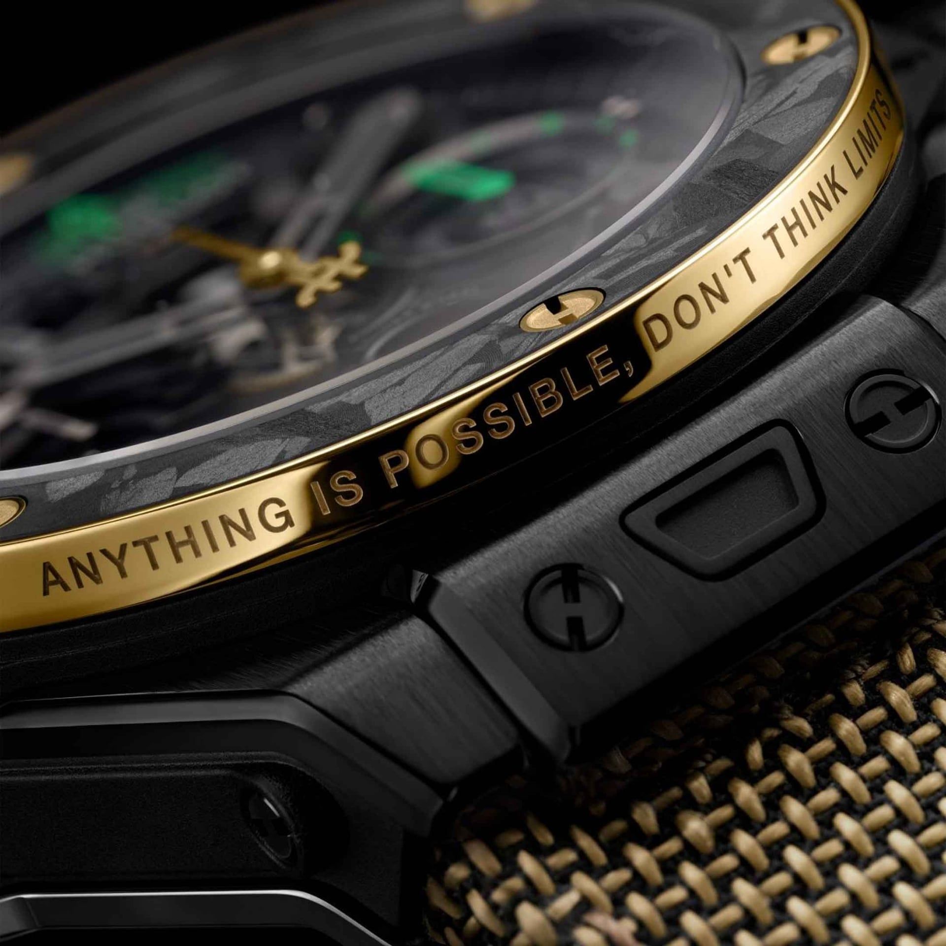 HUBLOT Big Bang Reloaded Usain Bolt Ceramic Carbon 44 MM 421.CQ.1140.NR.USB26