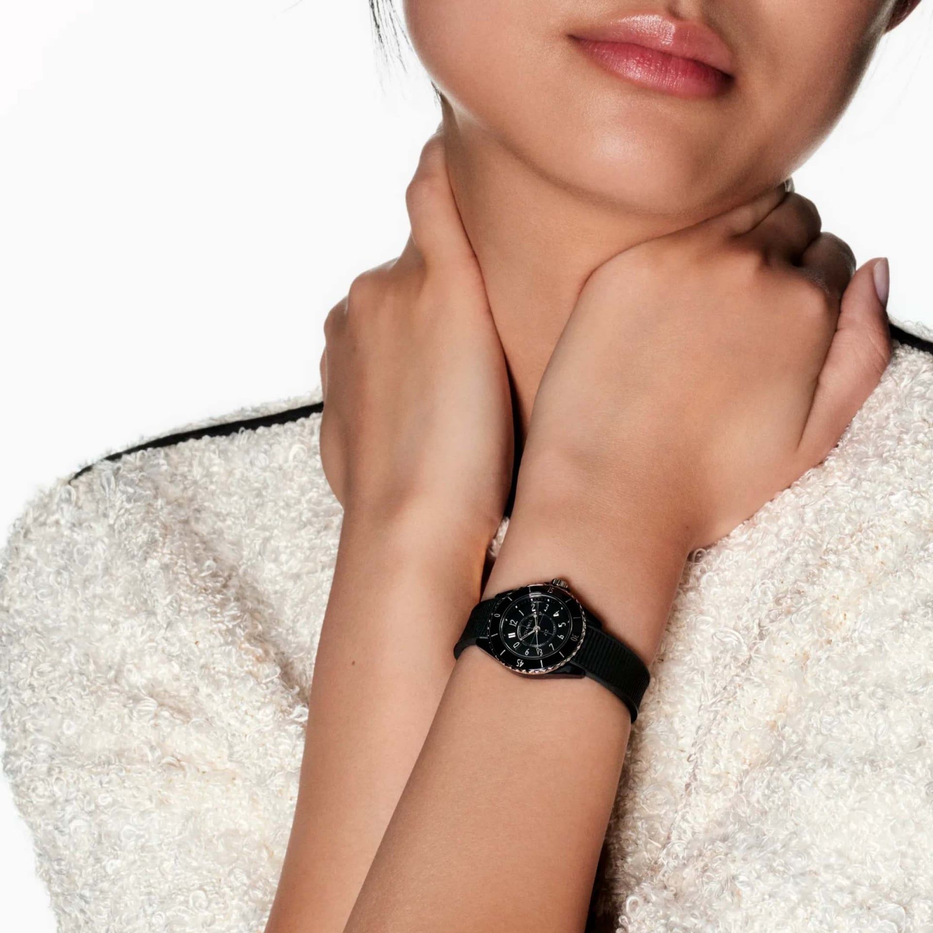 CHANEL J12 28 MM H11770