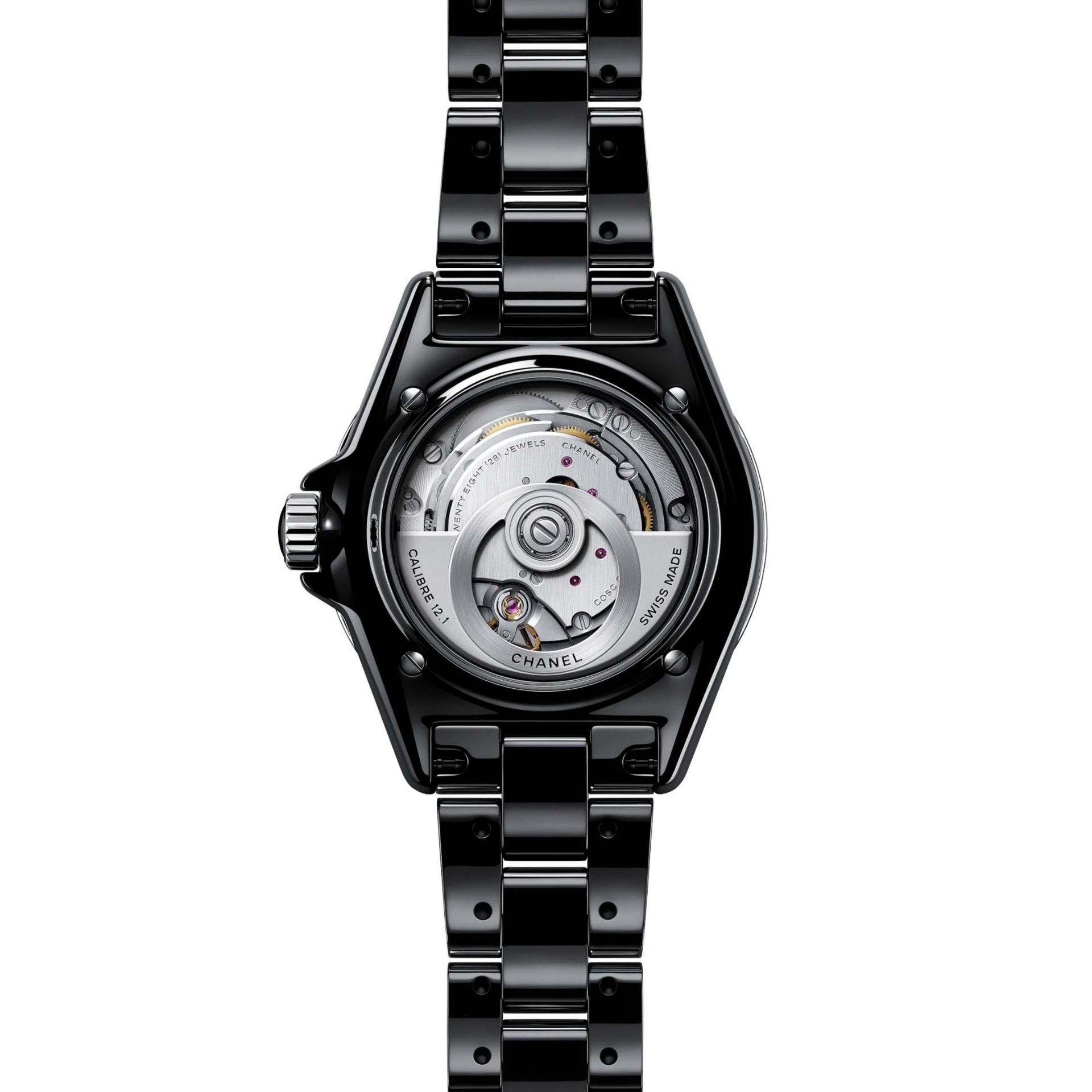 CHANEL J12 Calibro 12.1 38 MM H5702