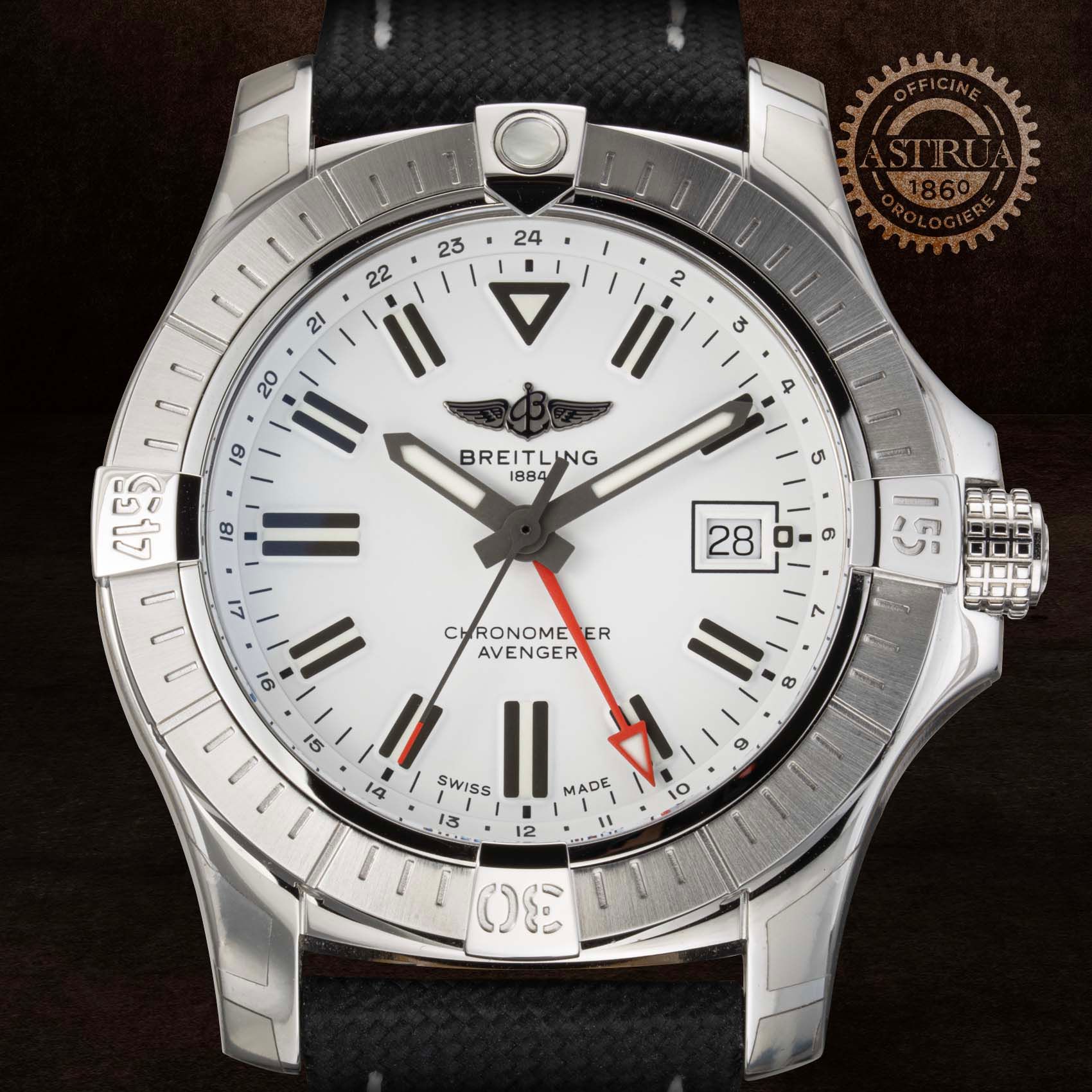 BREITLING Avenger Automatic GMT 43 MM A32397101A1X1