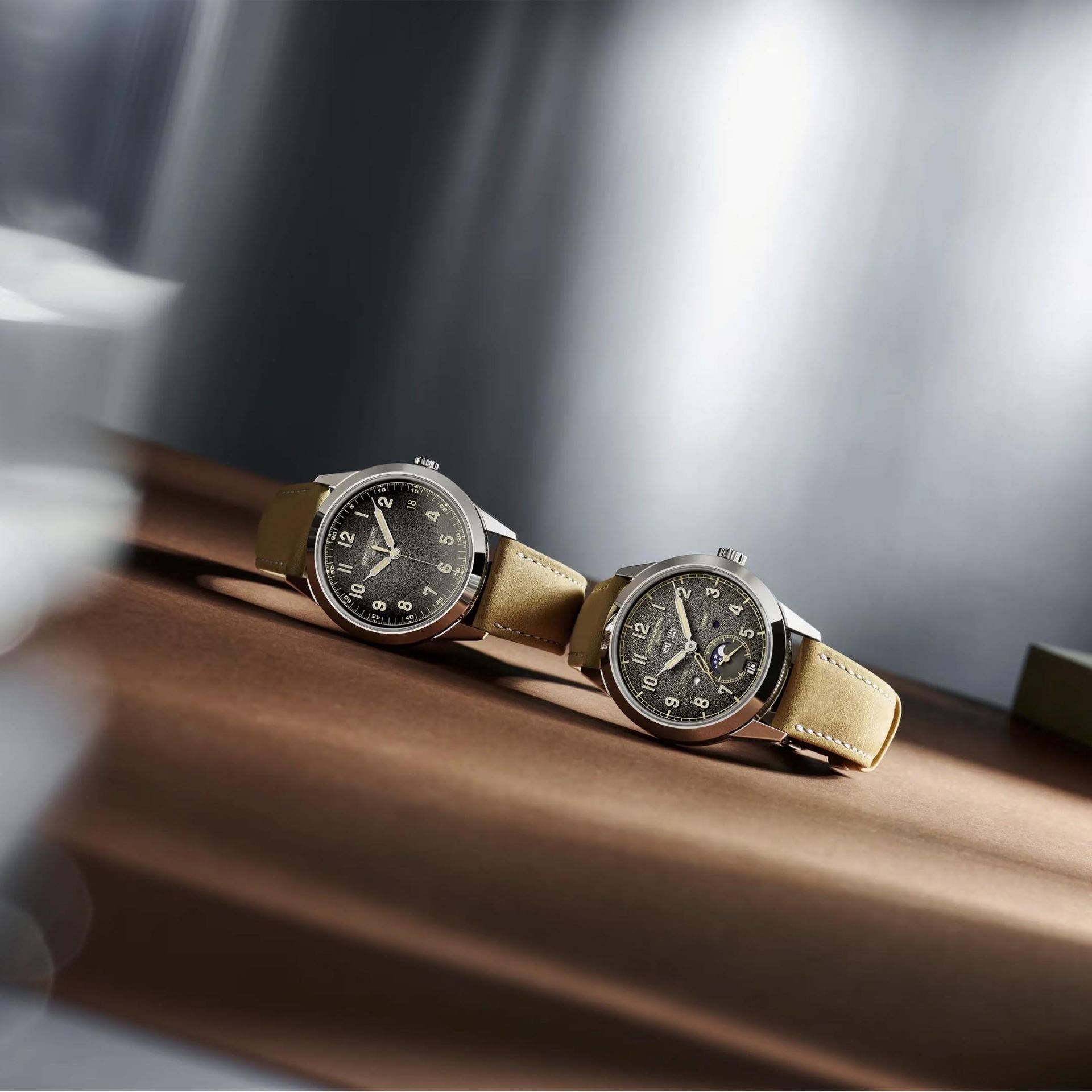 PATEK PHILIPPE Complicazioni "Calendario Annuale, Travel Time" 41 MM 5326G-001