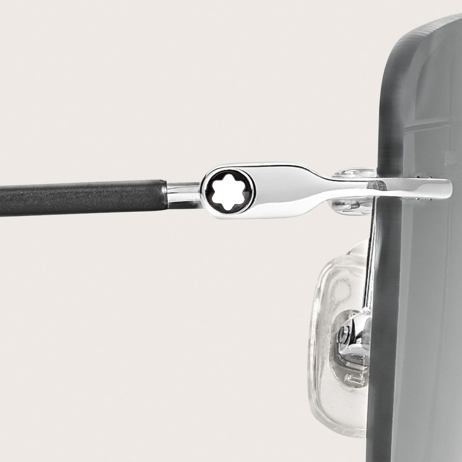 MONTBLANC Occhiali da Sole Quadrati con Montatura in Metallo Argento  137187