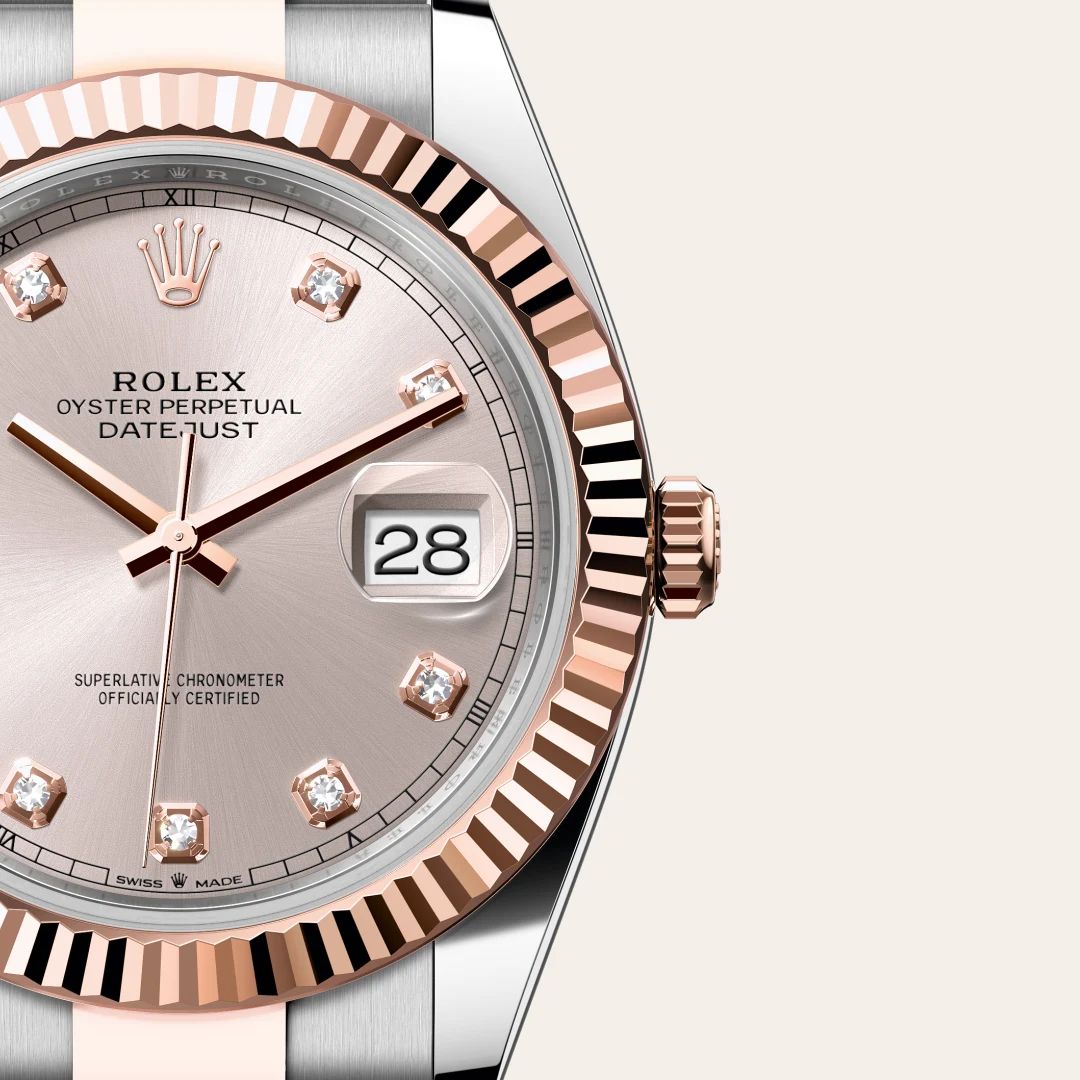 Rolex Datejust 41 in Acciaio Oystersteelcon “Pavé madreperla farfalle”, lunetta Bombata, bracciale Acciaio Oystersteel