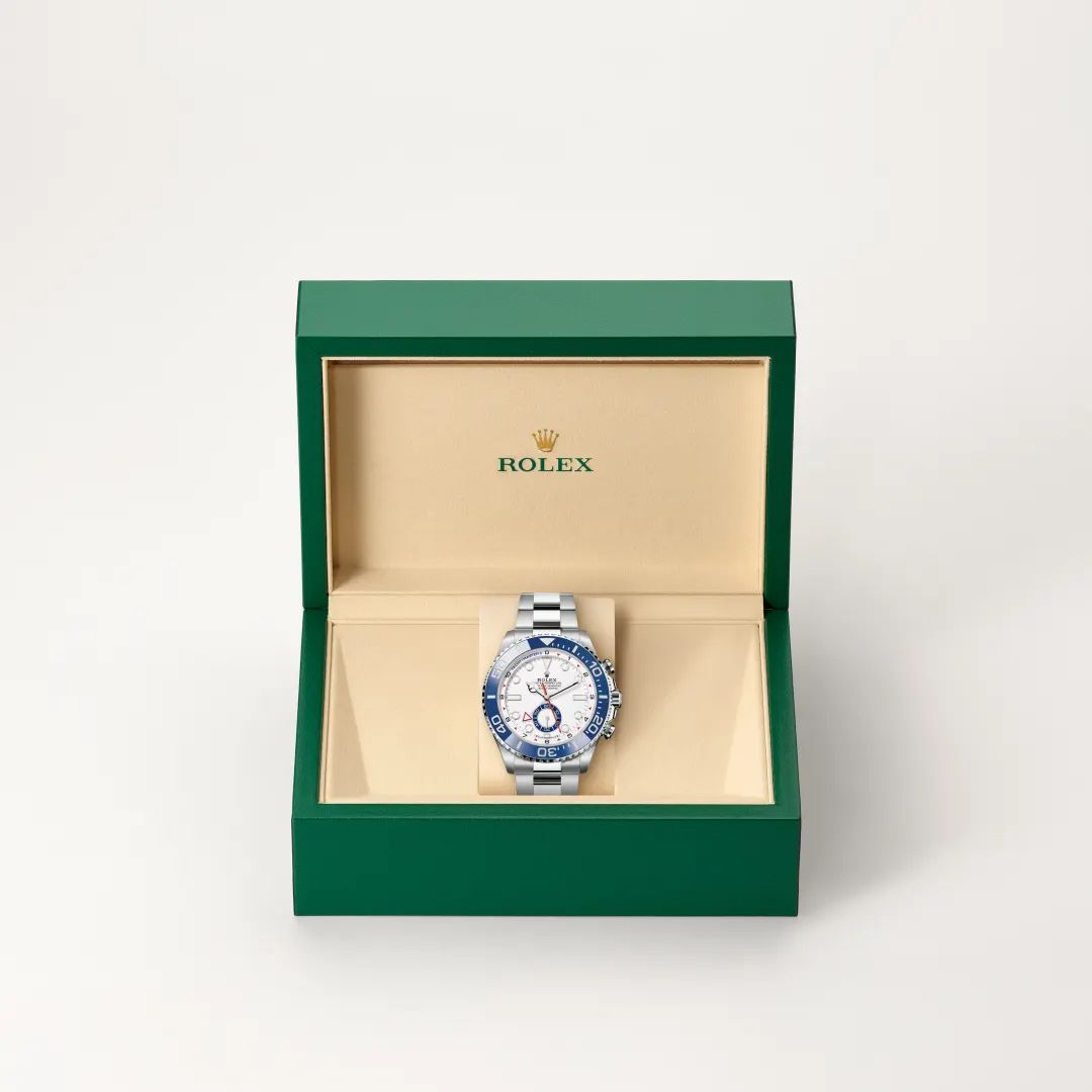 Rolex Yacht-Master II in Acciaio Oystersteelcon “Pavé madreperla farfalle”, lunetta Bombata, bracciale Acciaio Oystersteel