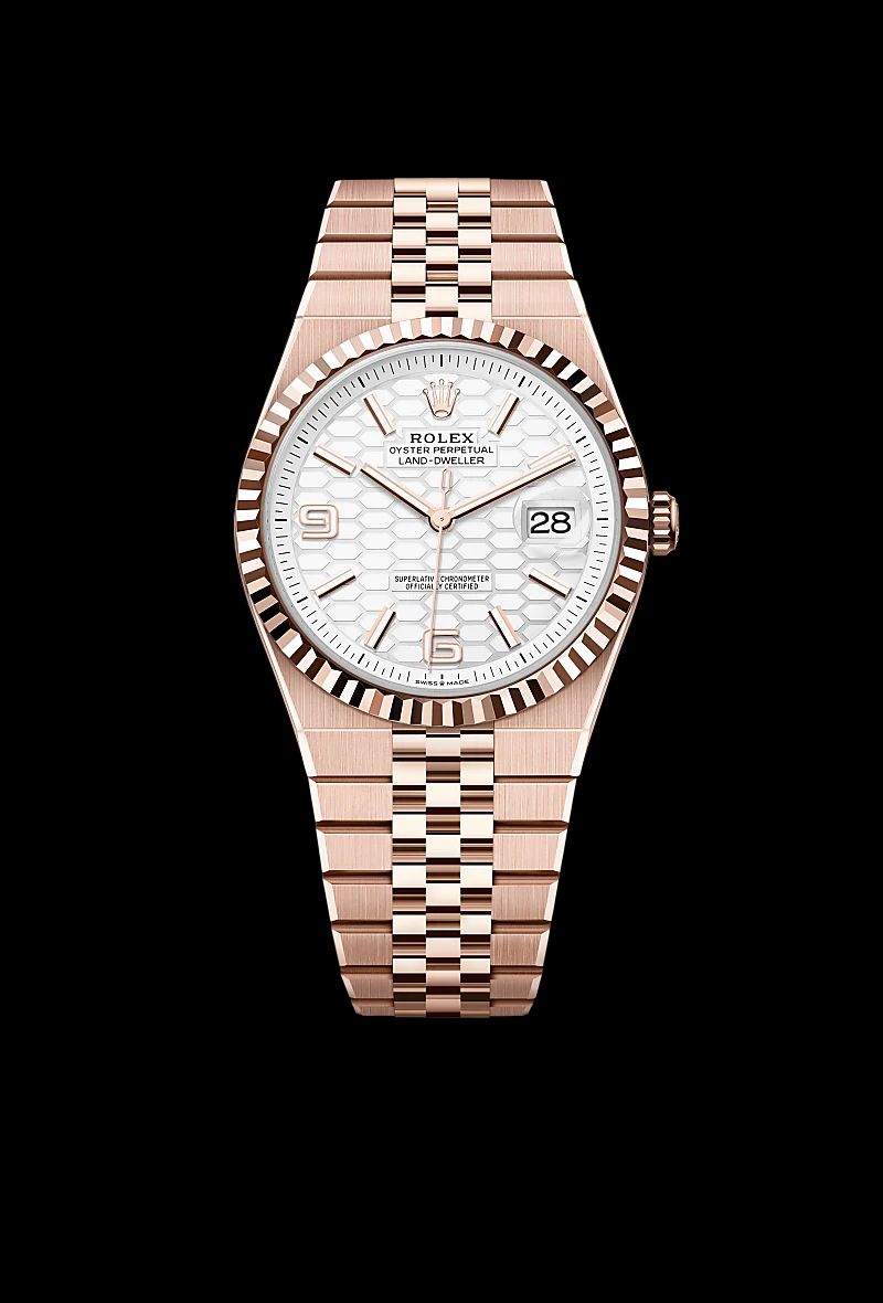 Rolex Land-Dweller 40 in Acciaio Oystersteelcon “Pavé madreperla farfalle”, lunetta Bombata, bracciale Acciaio Oystersteel