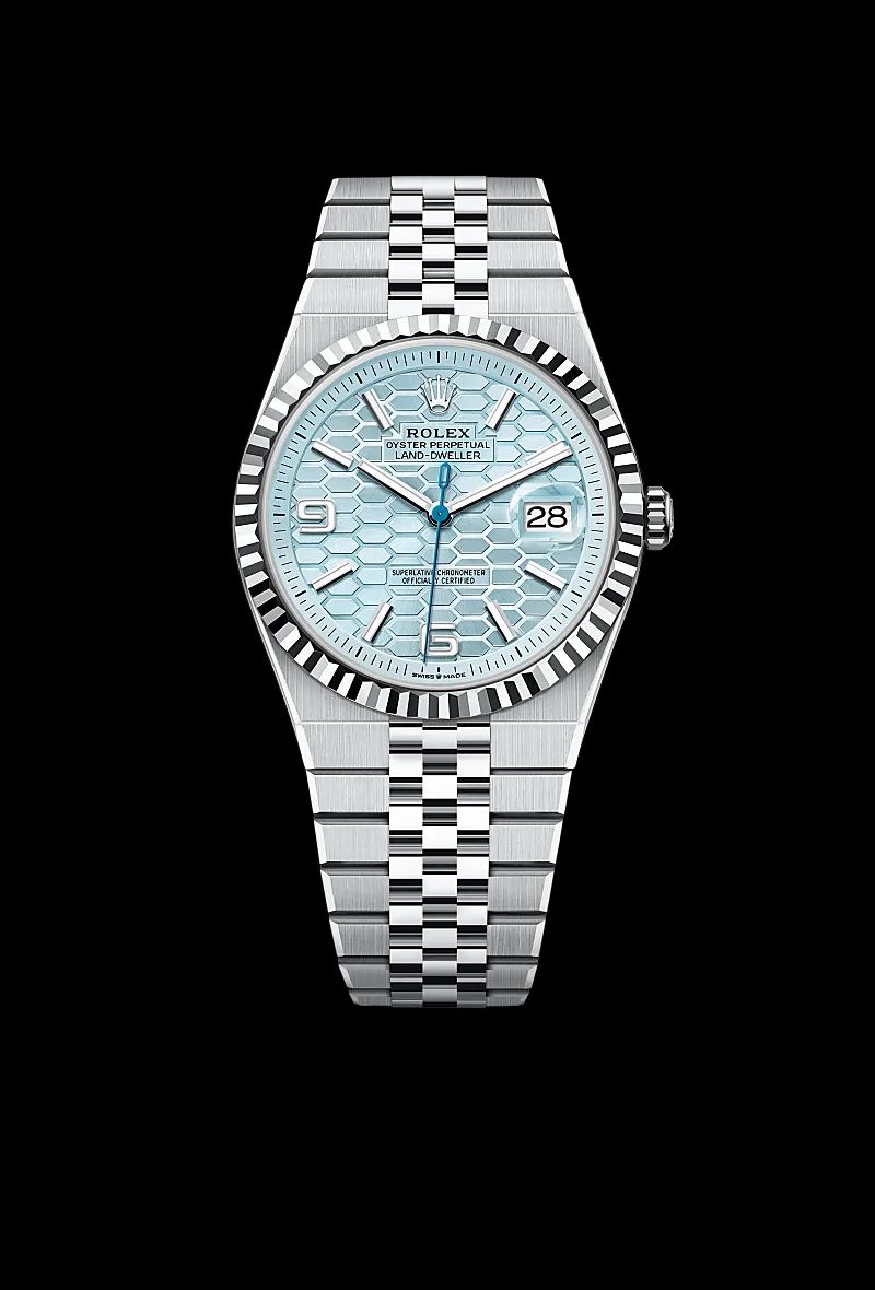 Rolex Land-Dweller 40 in Acciaio Oystersteelcon “Pavé madreperla farfalle”, lunetta Bombata, bracciale Acciaio Oystersteel