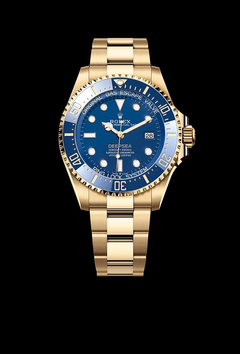 Rolex Rolex Deepsea in Acciaio Oystersteelcon “Pavé madreperla farfalle”, lunetta Bombata, bracciale Acciaio Oystersteel