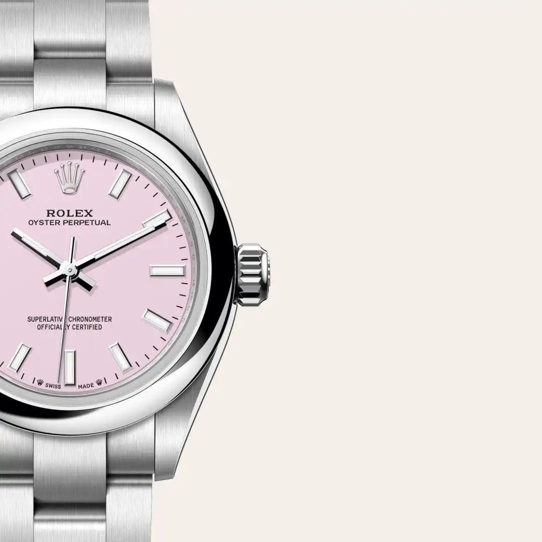 Rolex Oyster Perpetual 28 in Oystersteelcon “Butterfly mother-of-pearl pavé”, lunetta Domed, bracciale Oystersteel