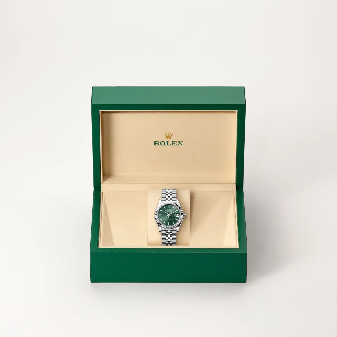 Rolex Datejust 31 in Acciaio Oystersteelcon “Pavé madreperla farfalle”, lunetta Bombata, bracciale Acciaio Oystersteel