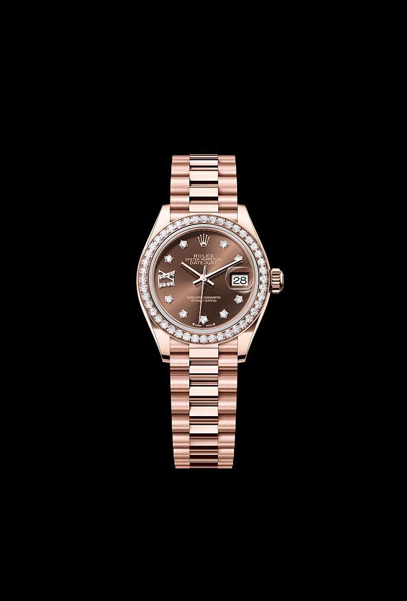 Rolex Lady-Datejust in Acciaio Oystersteelcon “Pavé madreperla farfalle”, lunetta Bombata, bracciale Acciaio Oystersteel