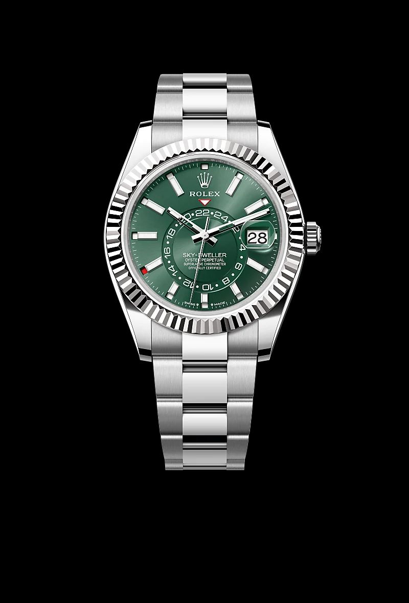Rolex Sky-Dweller in Acciaio Oystersteelcon “Pavé madreperla farfalle”, lunetta Bombata, bracciale Acciaio Oystersteel