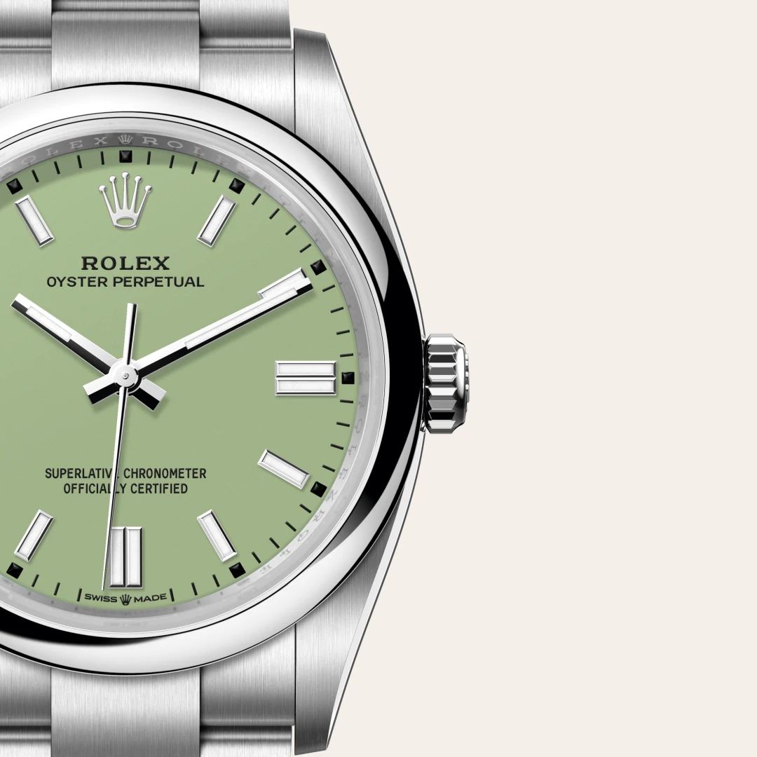 Rolex Oyster Perpetual 36 in Acciaio Oystersteelcon “Pavé madreperla farfalle”, lunetta Bombata, bracciale Acciaio Oystersteel